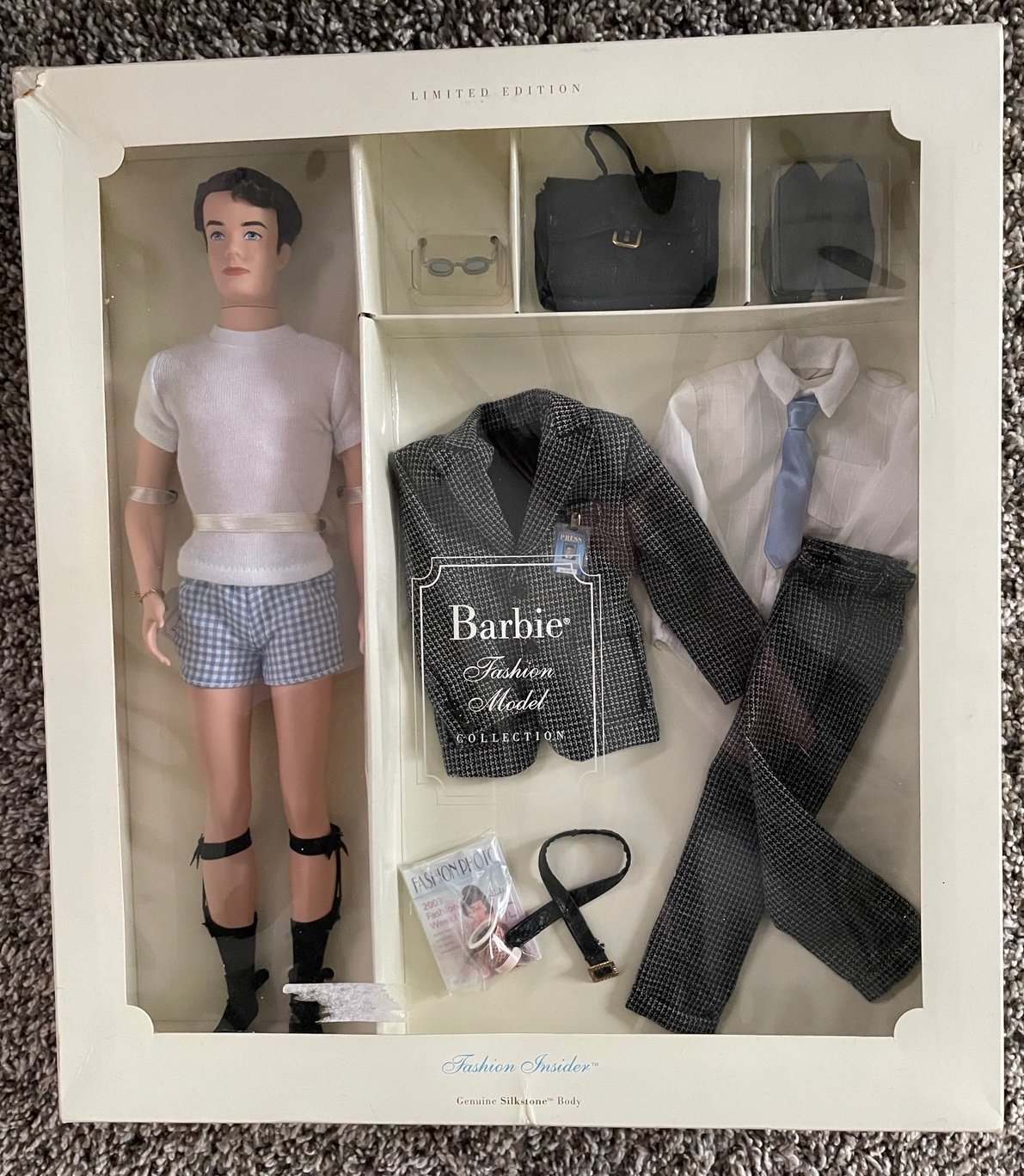 Silkstone Ken Gift Set Fashion Insider