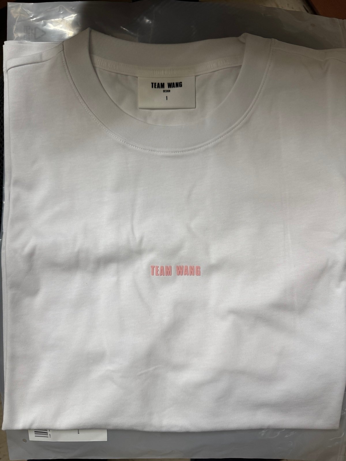 Team Wang Design Pink Gradient Sleeve T-shirt