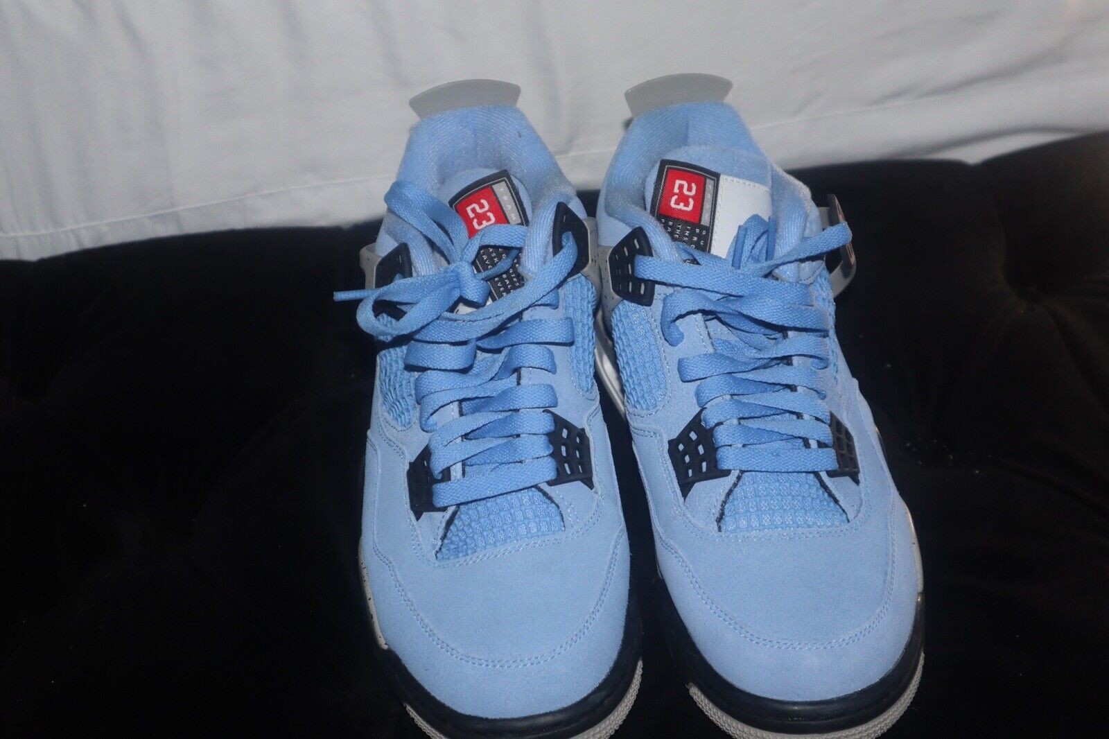 Jordan 4 university blue size 9