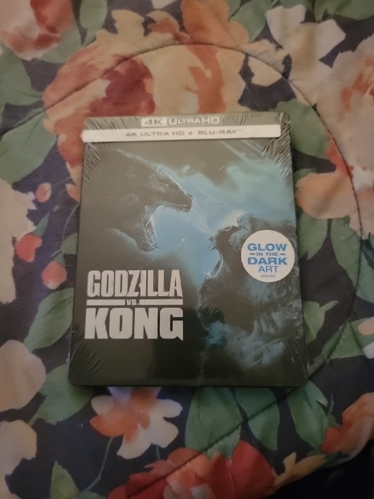 Godzilla vs. Kong Glow In The Dark Steelbook Walmart Exclusive