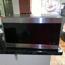 LG microwave
