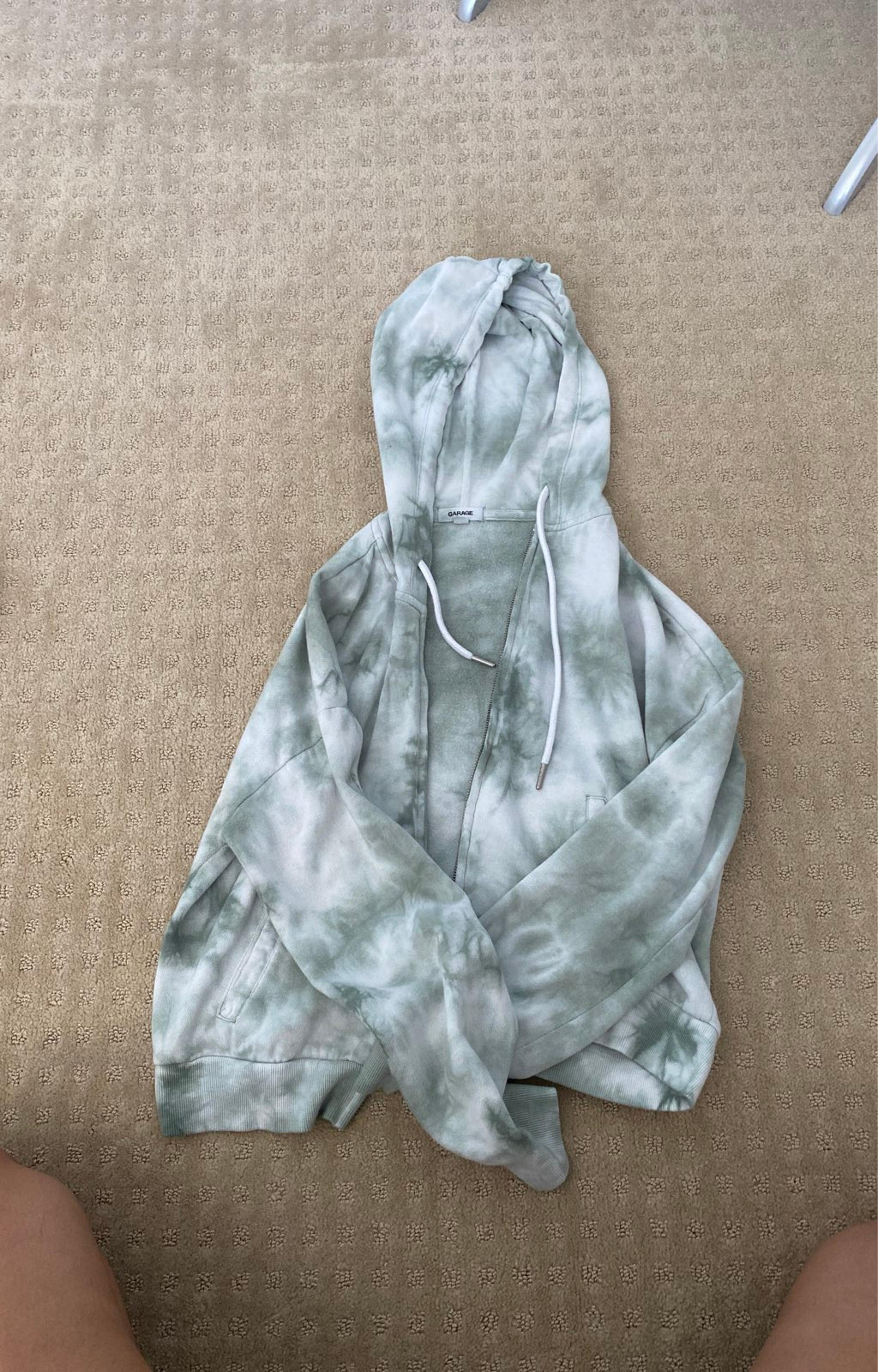 zip up hoodie