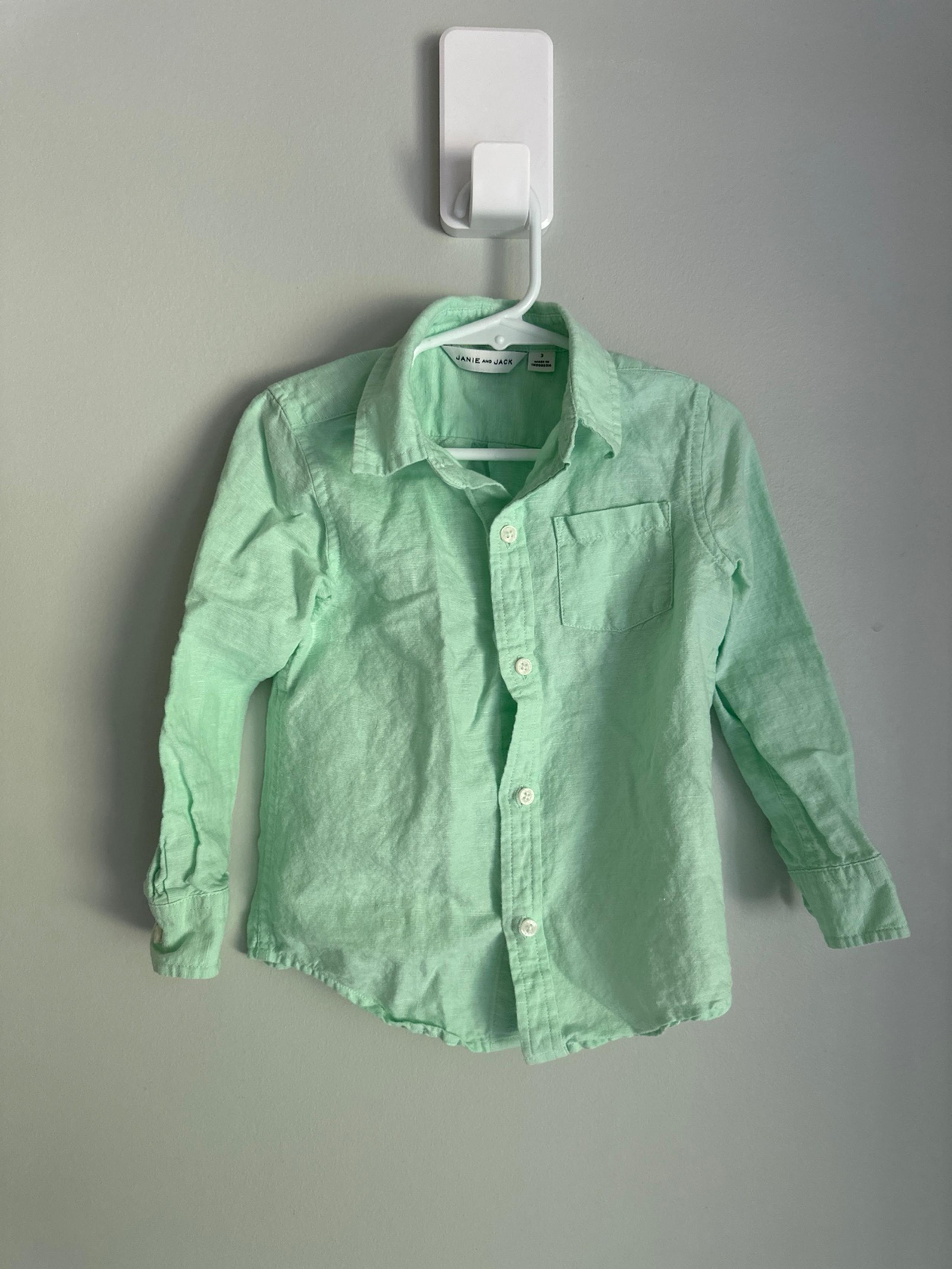Janie and Jack Boy’s 3T collared button down shirt lot