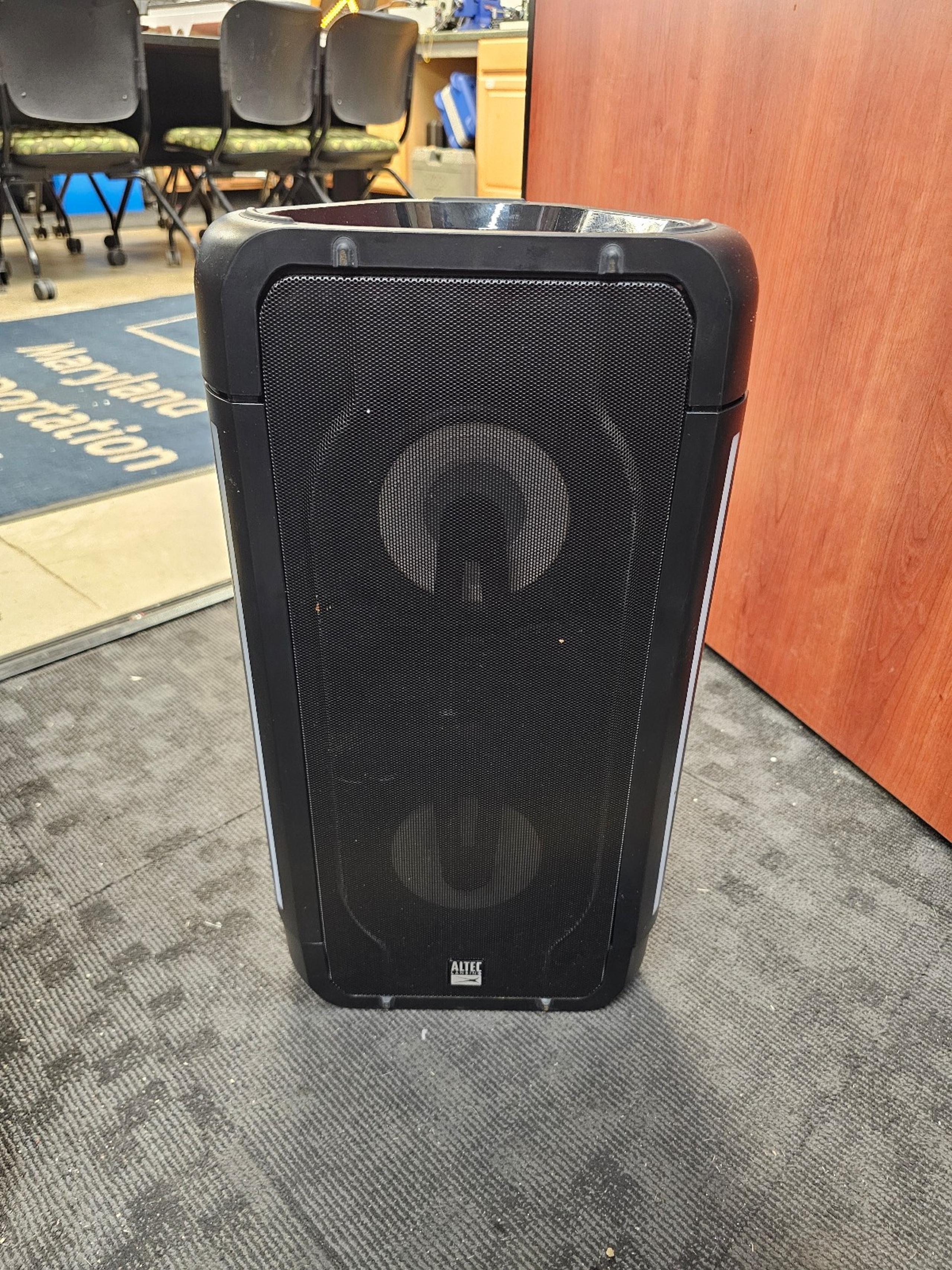Altec Lansing Shockwave 100 Party blu tooth Bluetooth Speaker