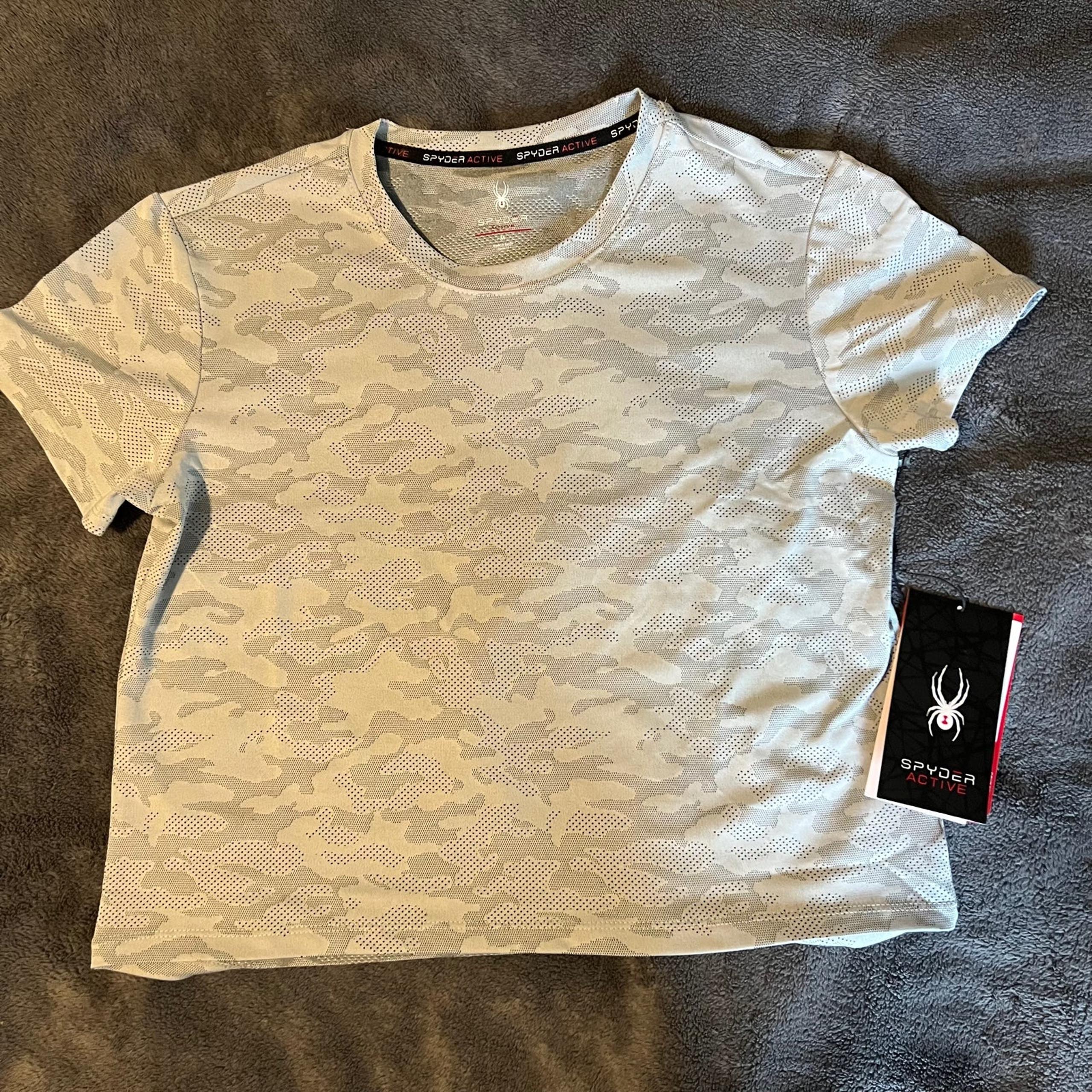 Spyder Active Wear Outdoor Athletic Women Grey Shirt Size Medium