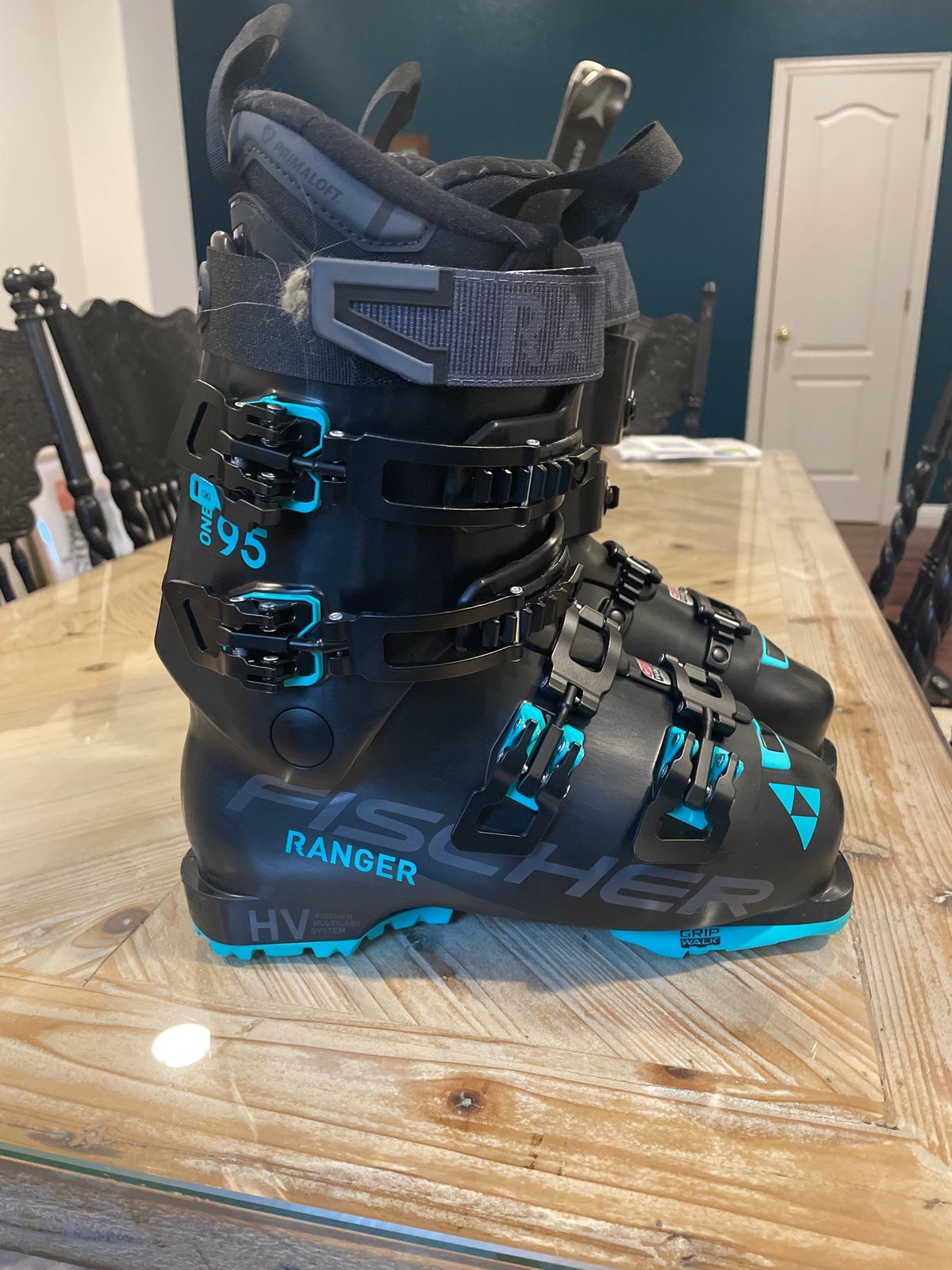 フィッシャー FISCHER クロスカントリー スキー ブーツ SPEED