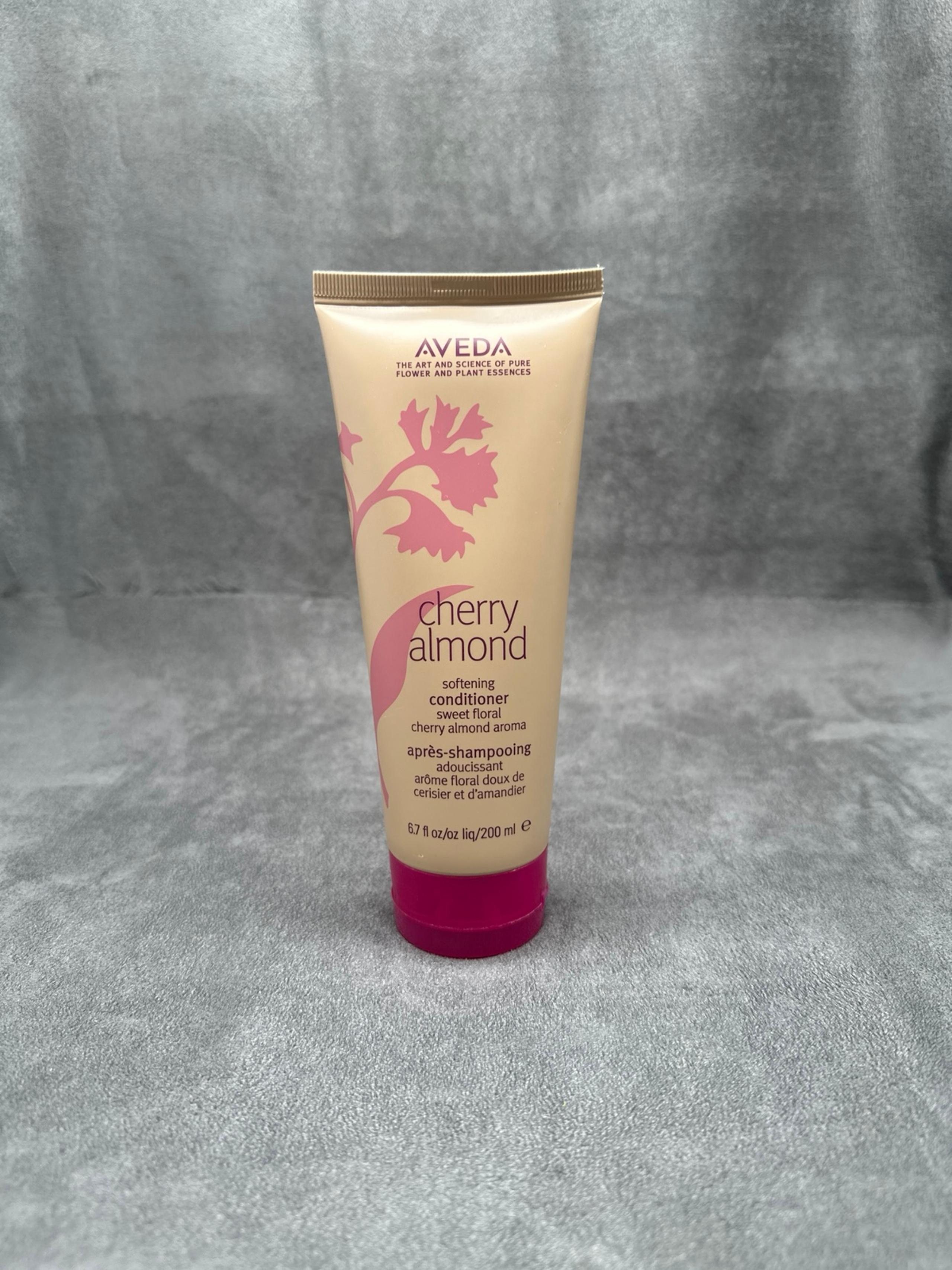 Cherry Almond Softening Conditioner - Aveda