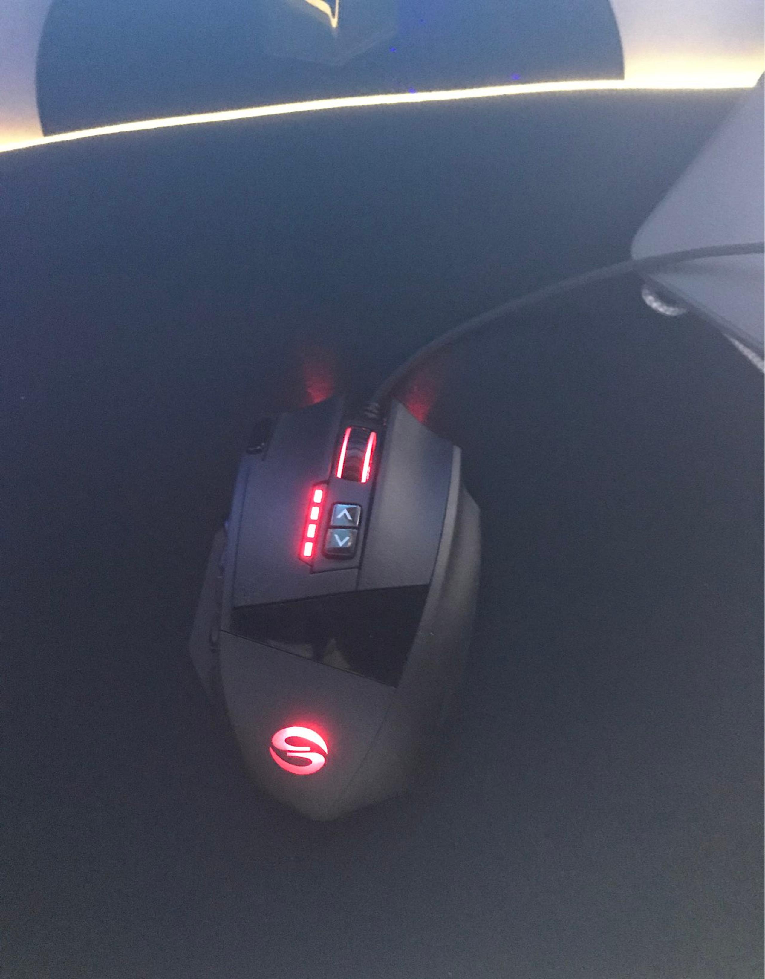 Logitech G502