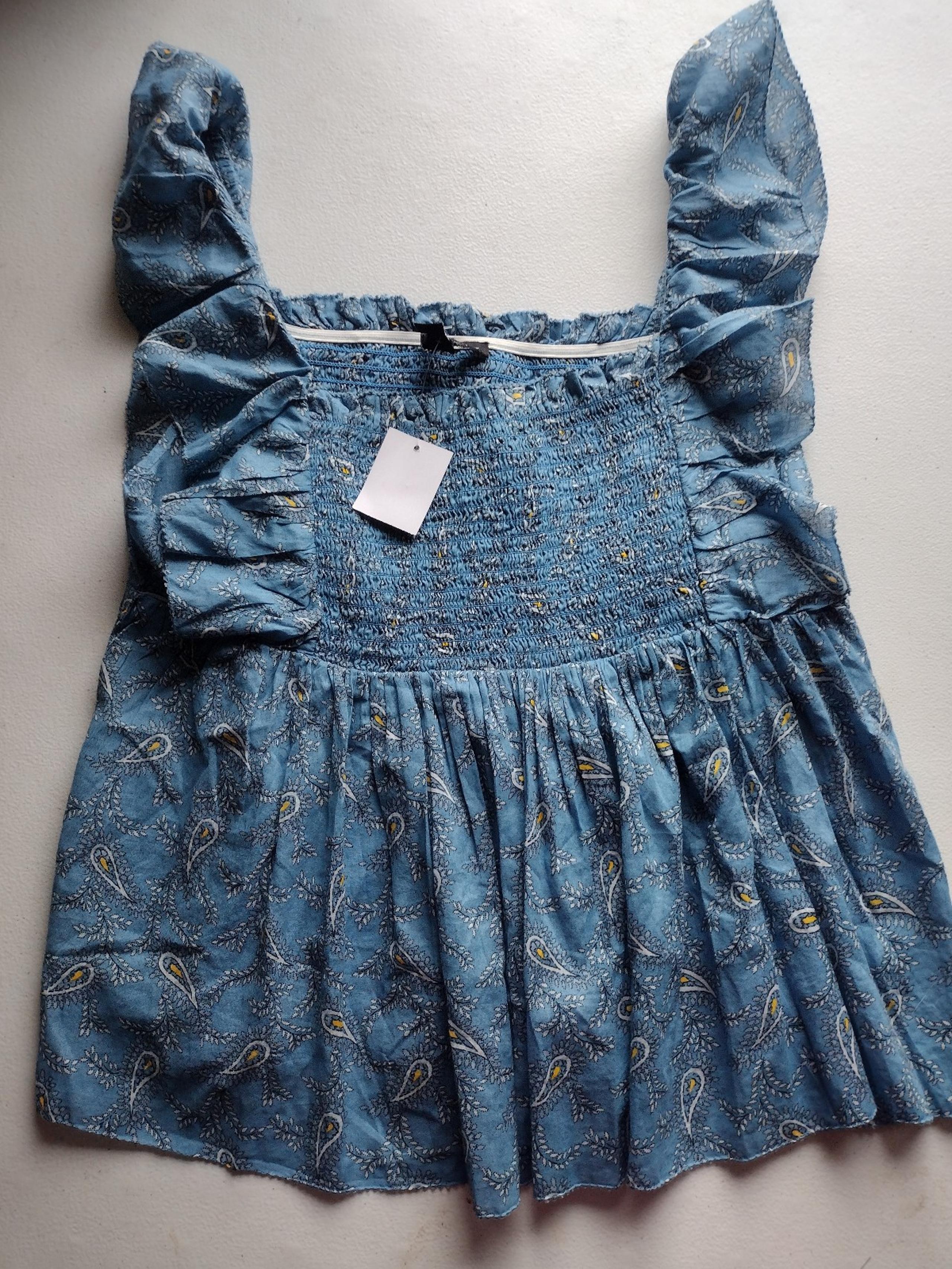 Saks fifth avenue women's blue paisley blouse size medium