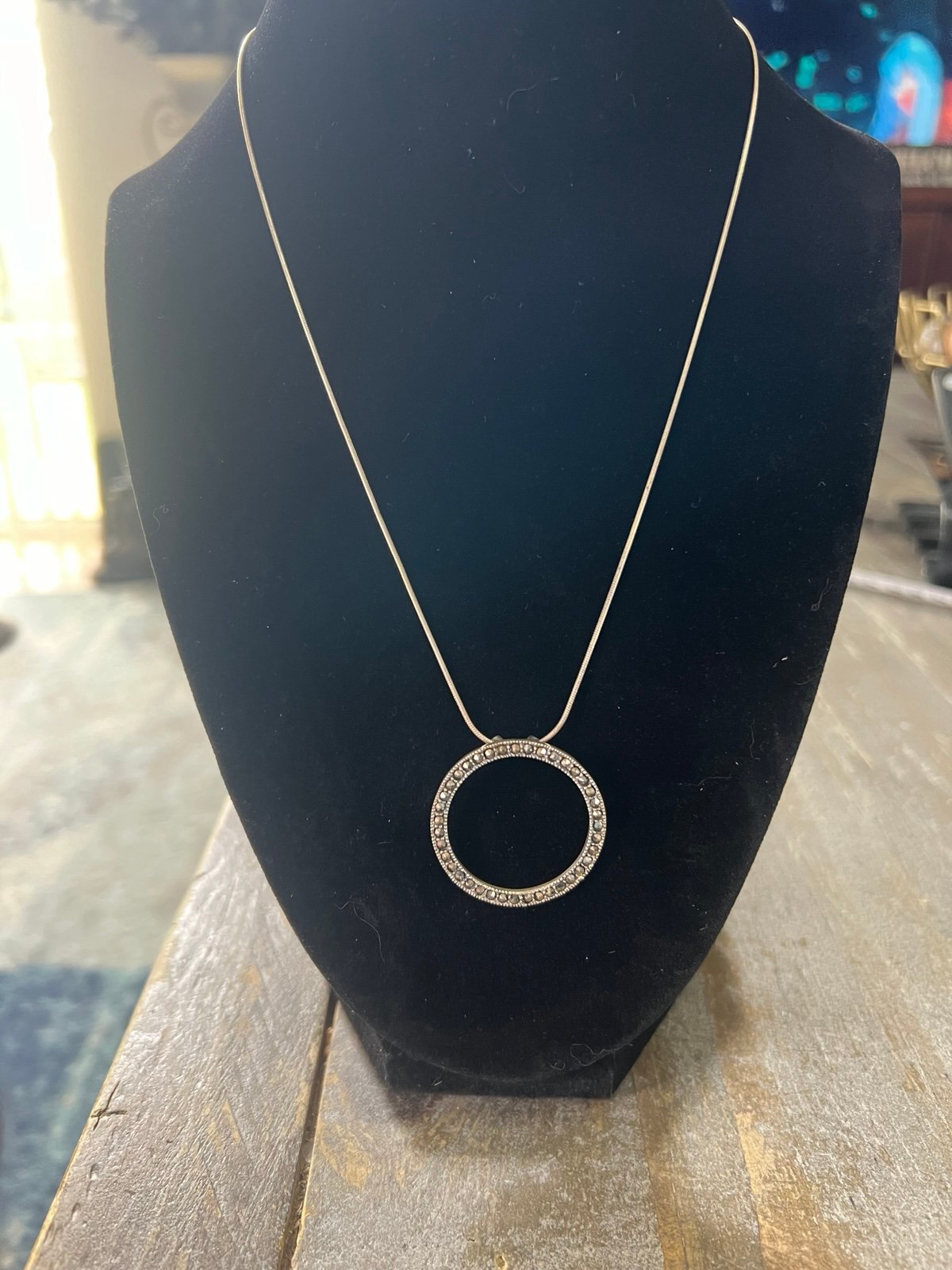 Charles Winston Sterling Silver Marcasite Open Circle Pendant Necklace 18”~6.17g