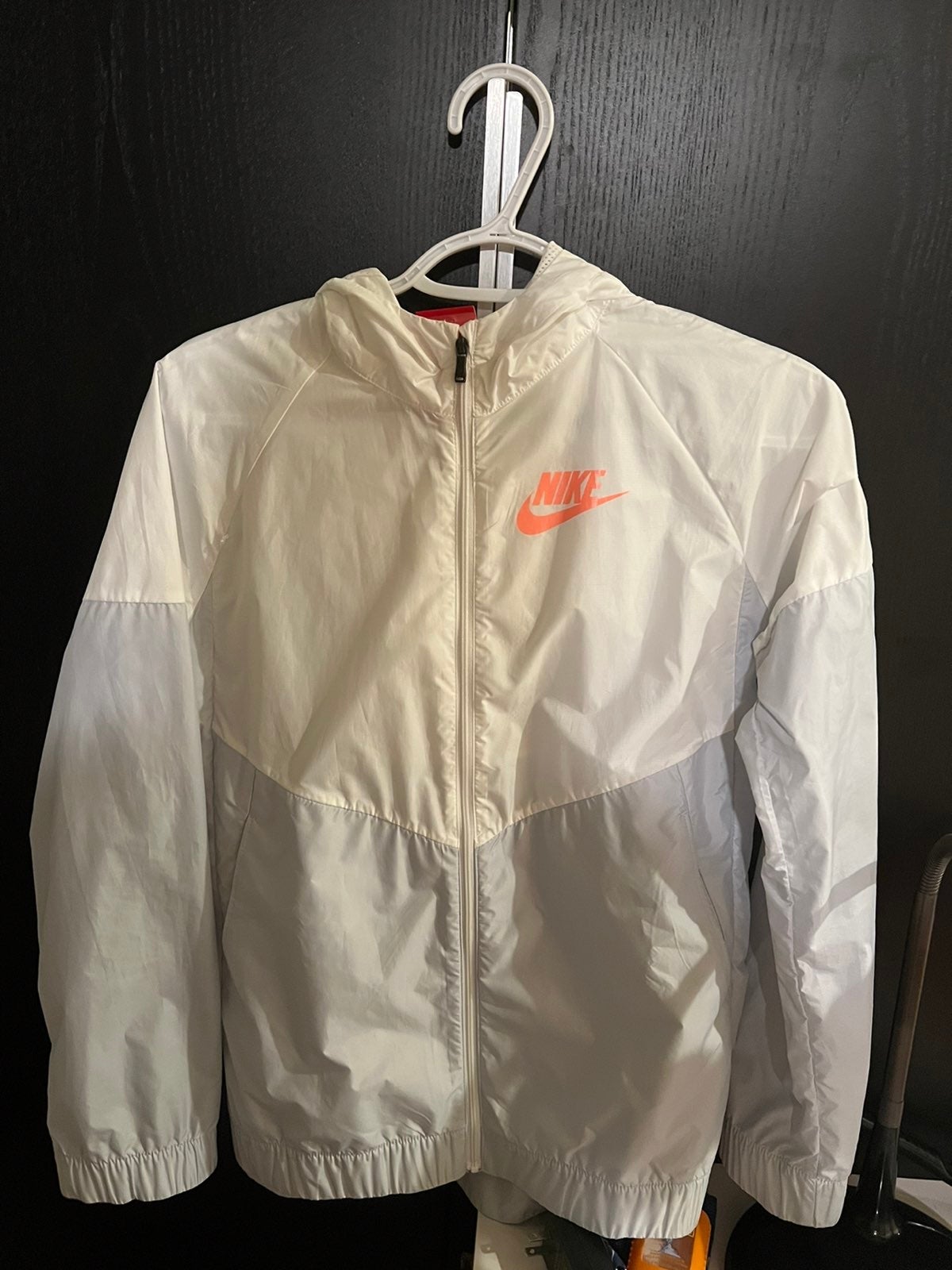 Nike Girls' Windrunner