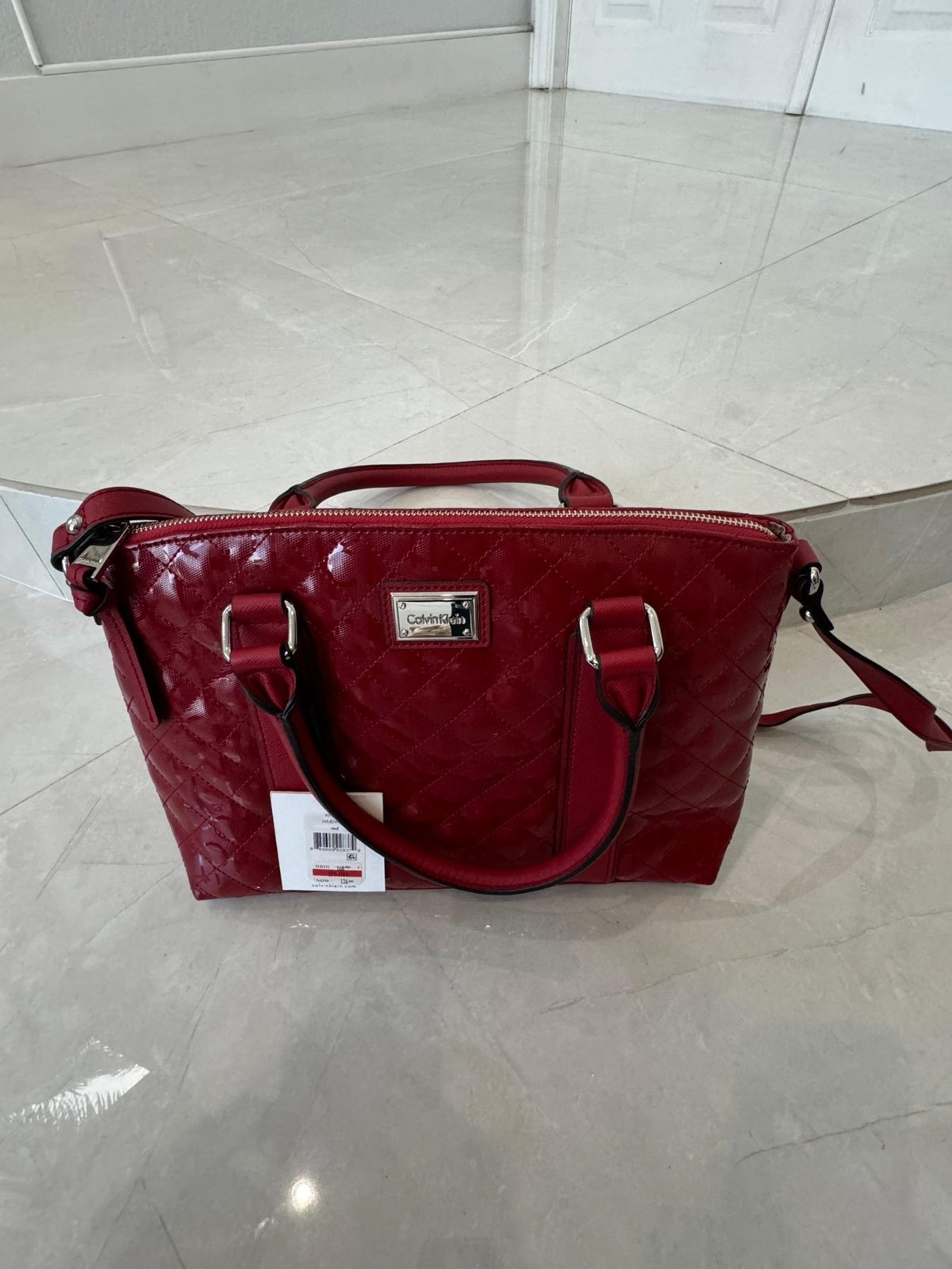BRAND NEW Calvin Klein Bag w/ the TAG ON !!! ONLY TODAY !!