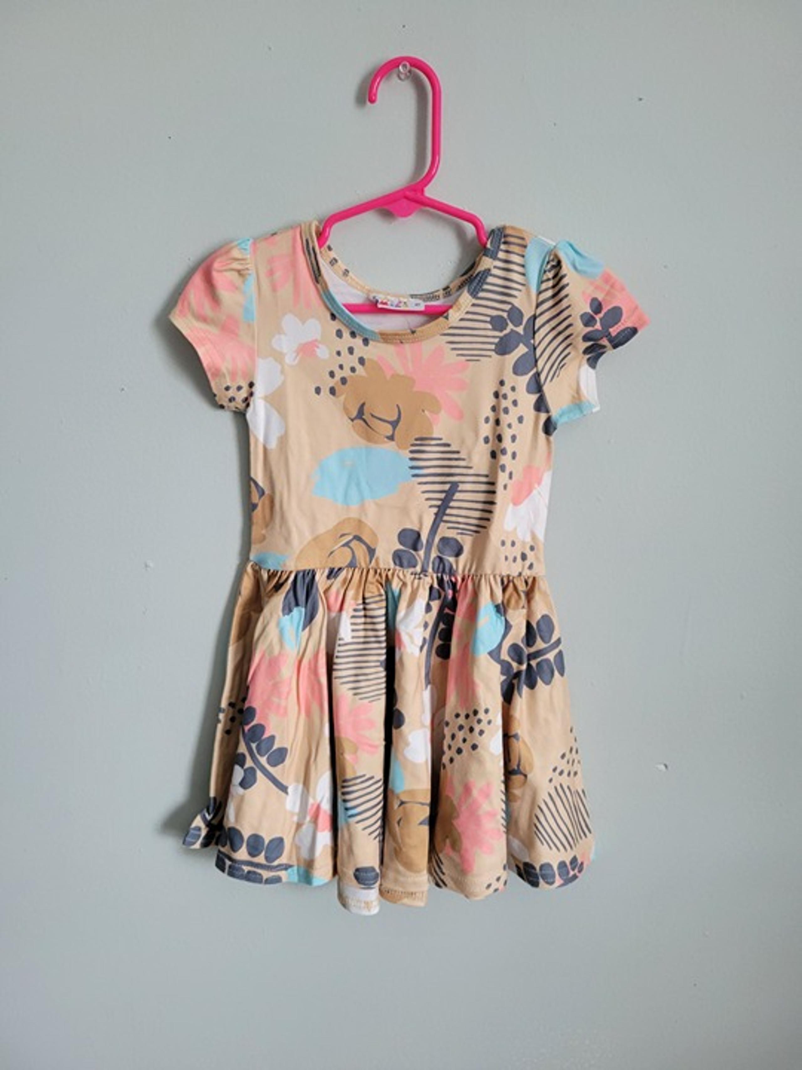 New - 2T Dress Dot Dot Smile Girl's Toddler Beige Pink Floral Twirl Cap Sleeve