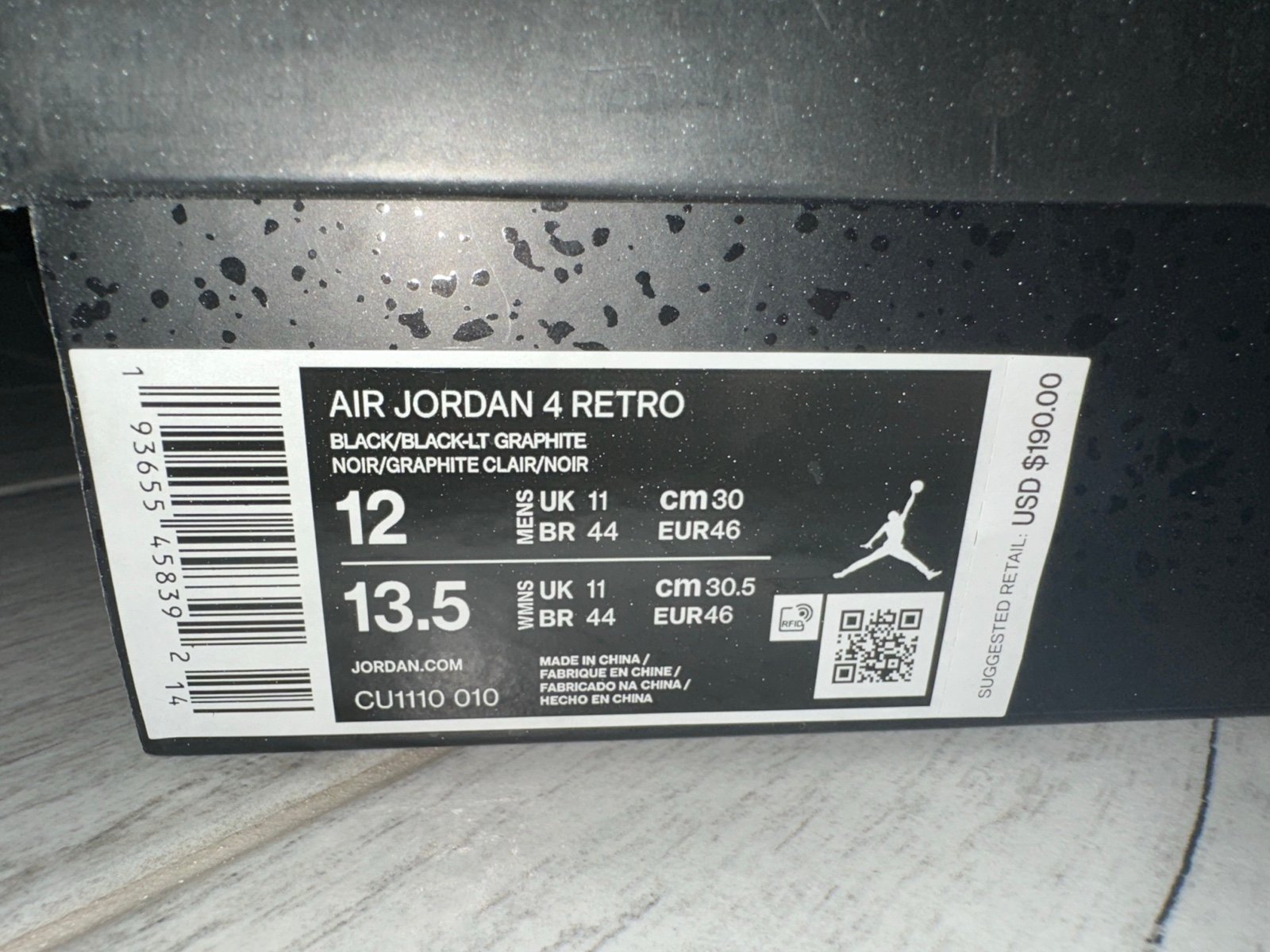 Black cat air Jordan 4