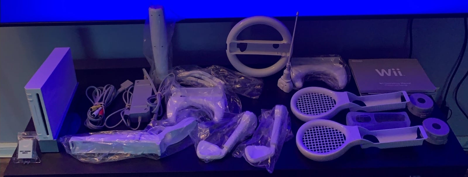 Wii Console GameCube Version Bundle With Accessories Tested & Working