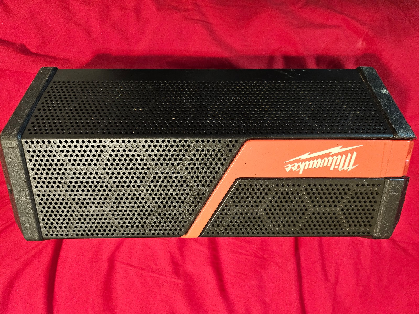 Milwaukee M18/M12 Wireless Bluetooth Weather Resistant Jobsite Speaker