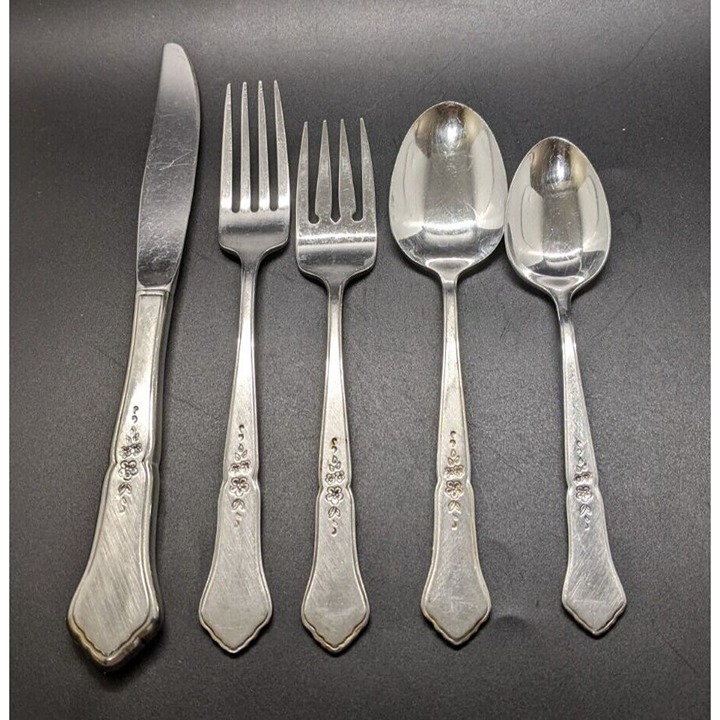 Oneida GAZEBO Stainless Profile Flatware 5 Piece Place Setting