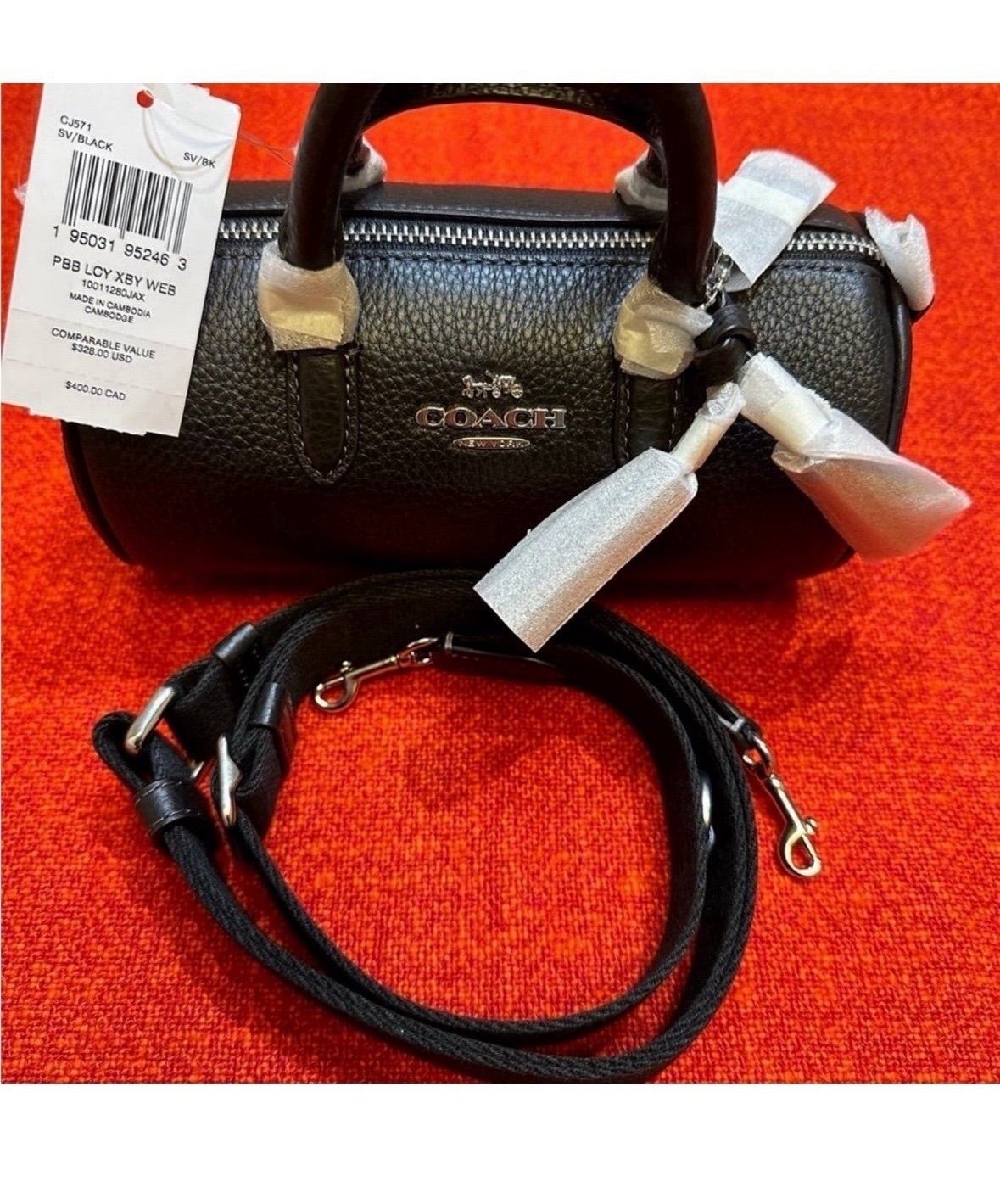 Coach smooth leather lacey crossbody mini bag/silvertone hardware CJ571