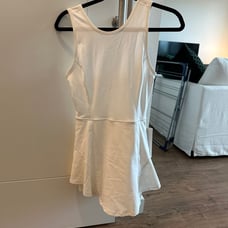 Lululemon Serene Stride tennis dress size 4 white BNWT