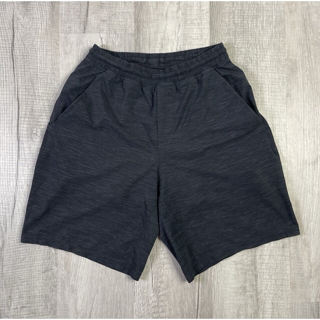 Lululemon Men's Peloton Medium Black Gym Running Pace Breaker Shorts Lined 9 O