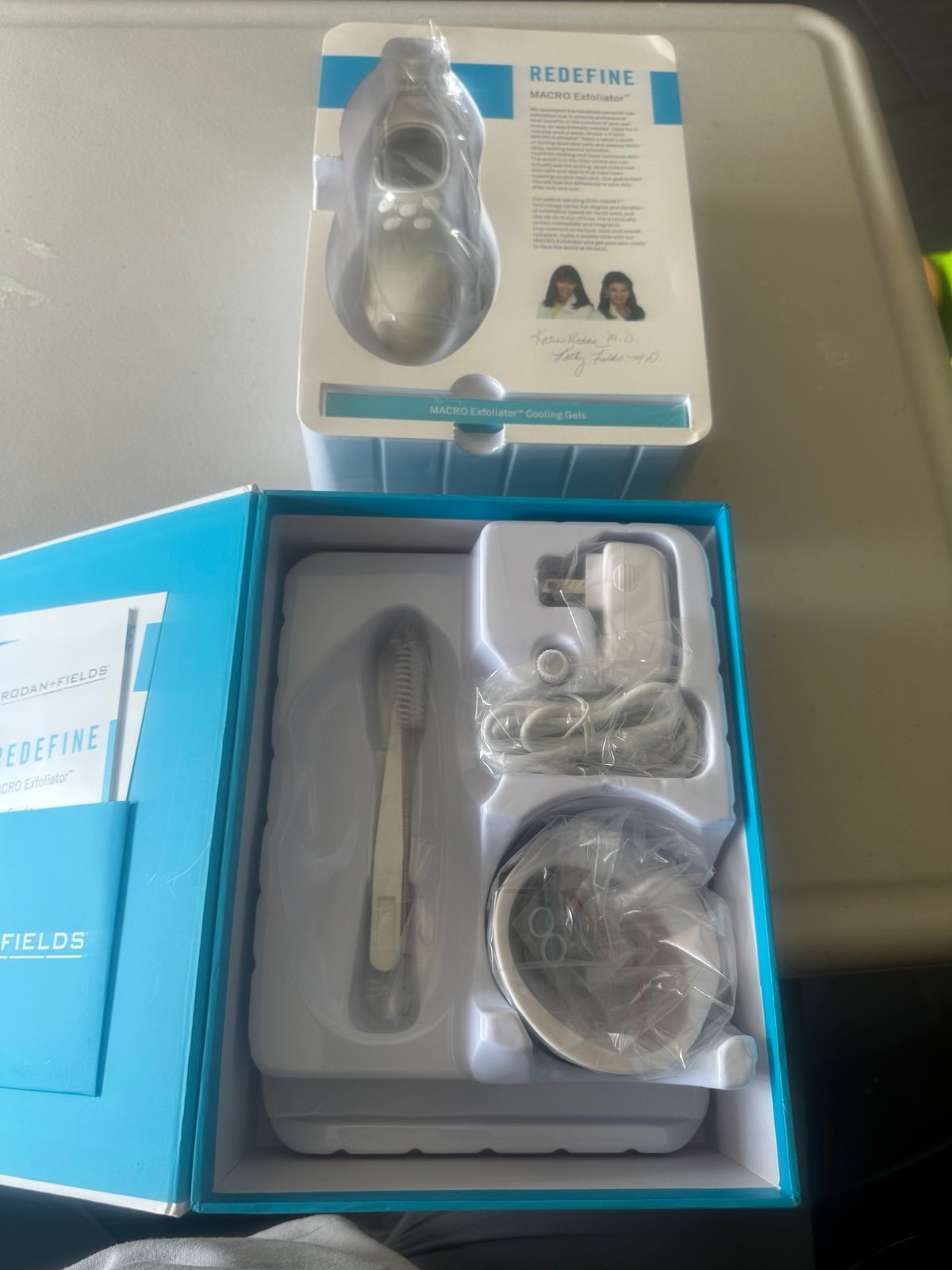 Rodan and fields redefine macro exfoliator nib