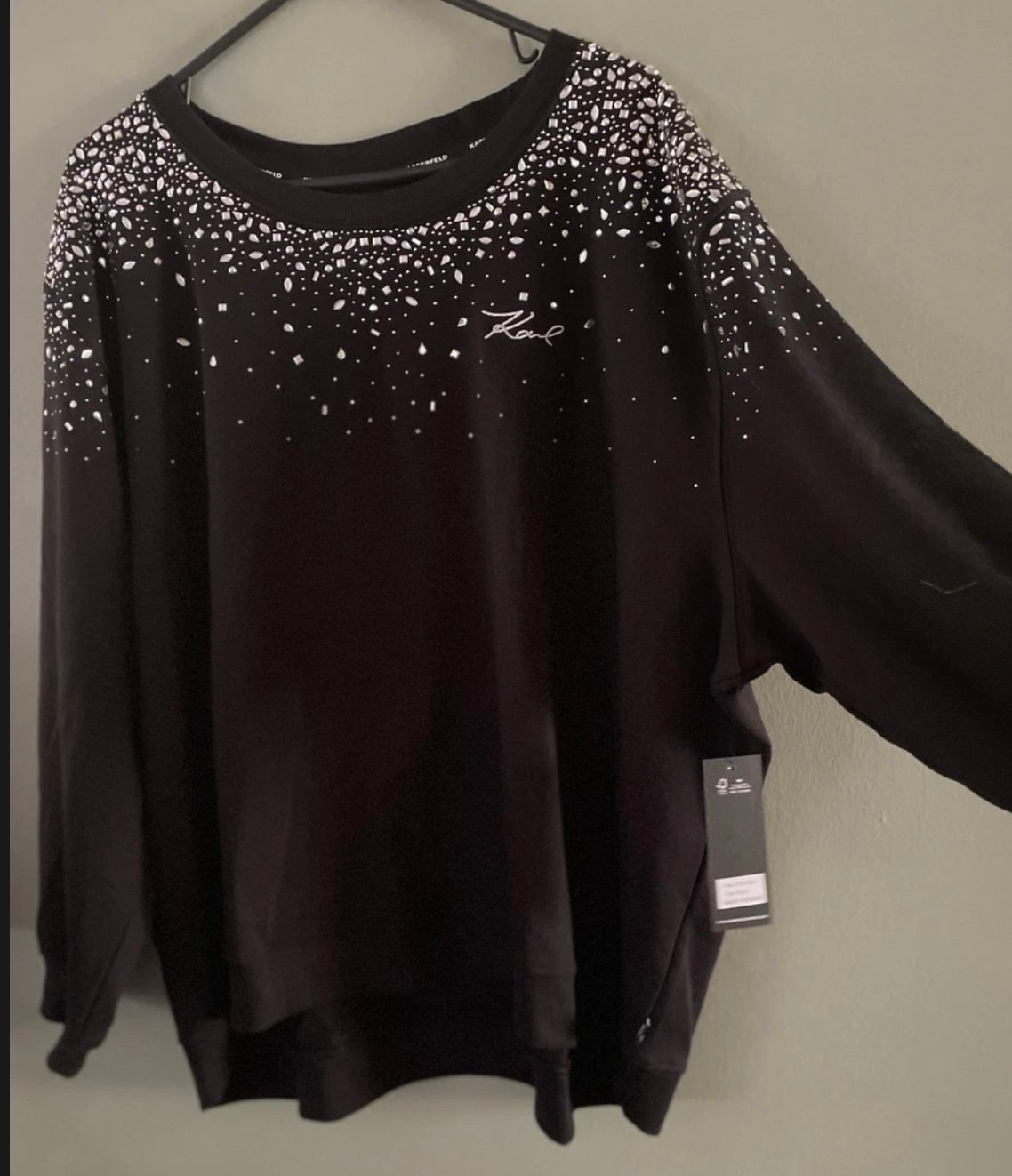 Karl Lagerfeld sweatshirt
