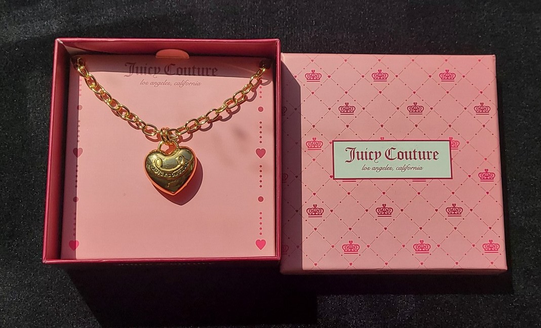 Juicy Couture heart necklace
