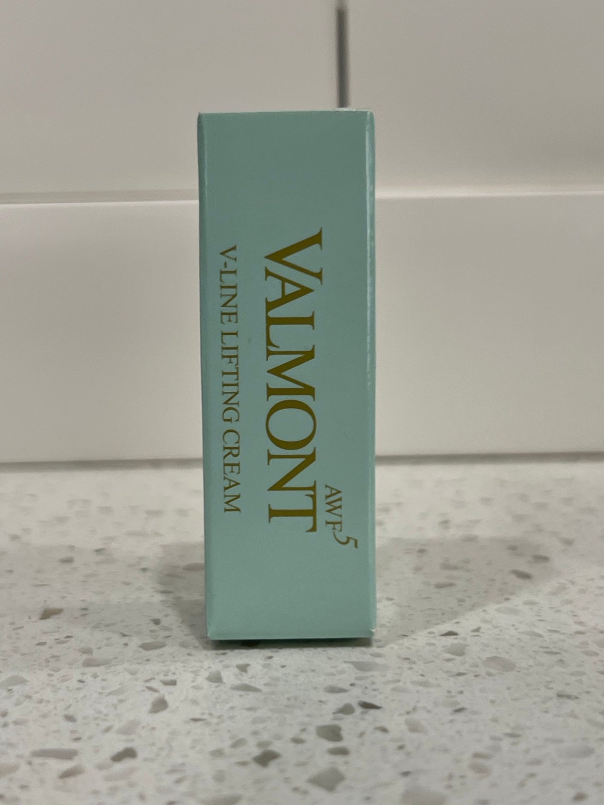 Valmont V-line lifting cream bundle