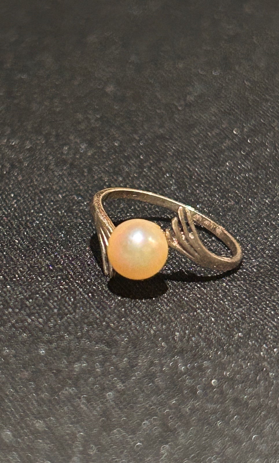 10k Gold Ring with Pearl