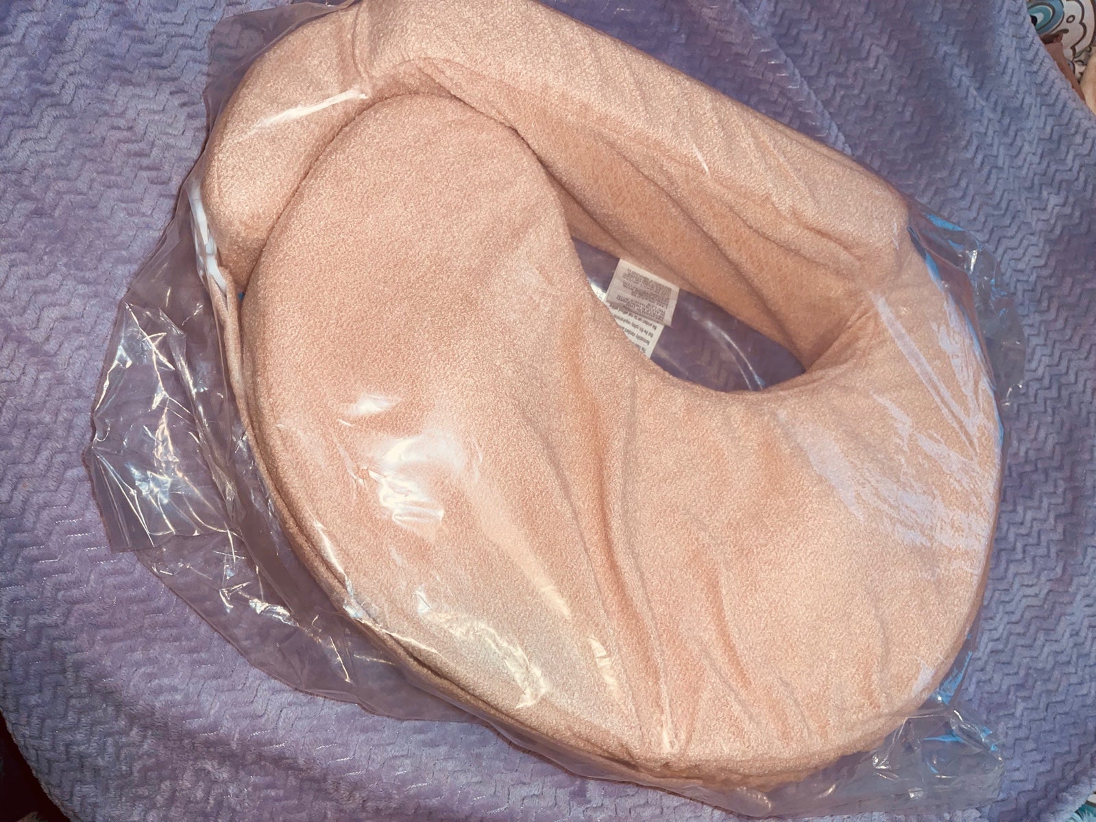 Nursing pillow