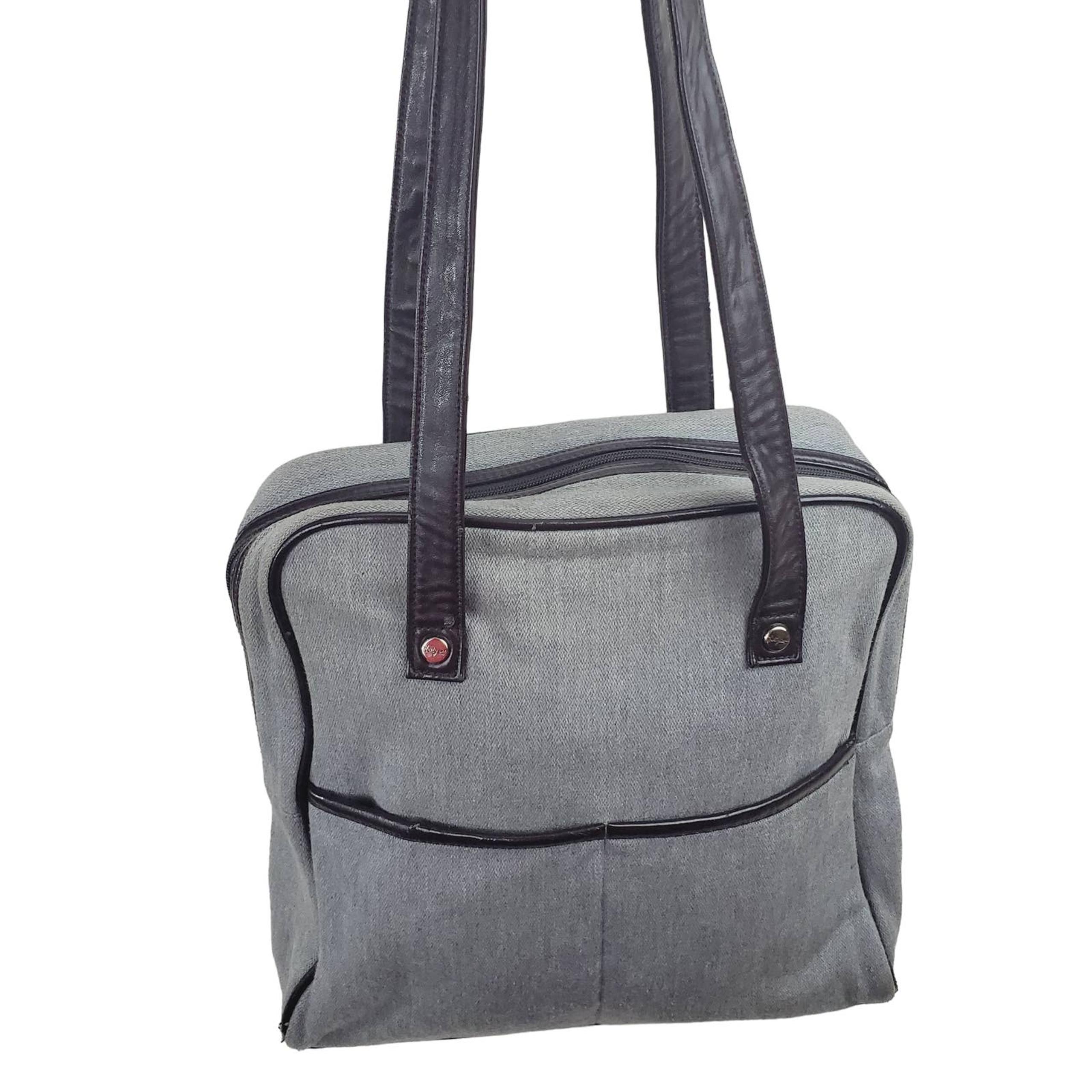 thirty-one Diaper Bag Unisex Gray/Brown Trim & Handles Baby Pockets
