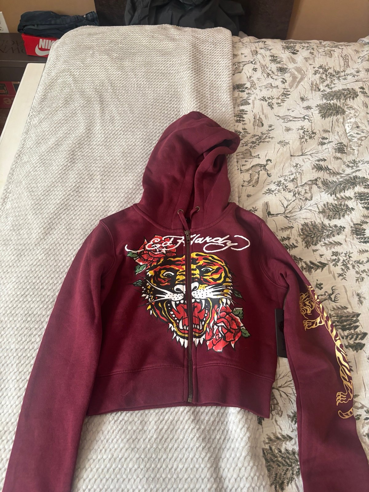 Ed Hardy sangria cropped hoodie