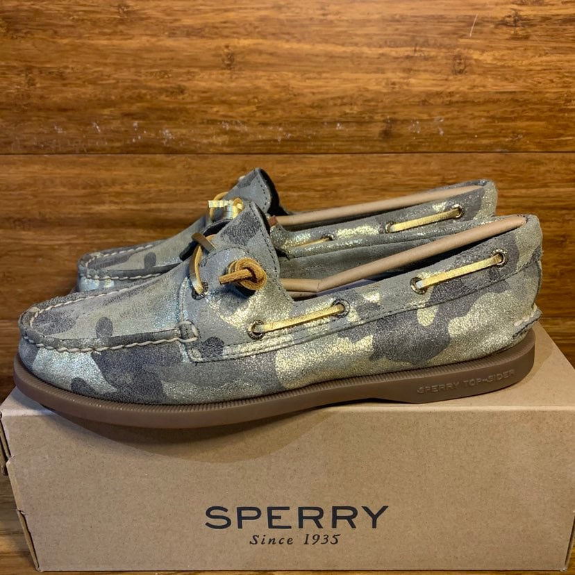 Sperry Women SZ 7 M STS86659 Original 2-Eye Vida Metallic Camo Boat Shoe Olive