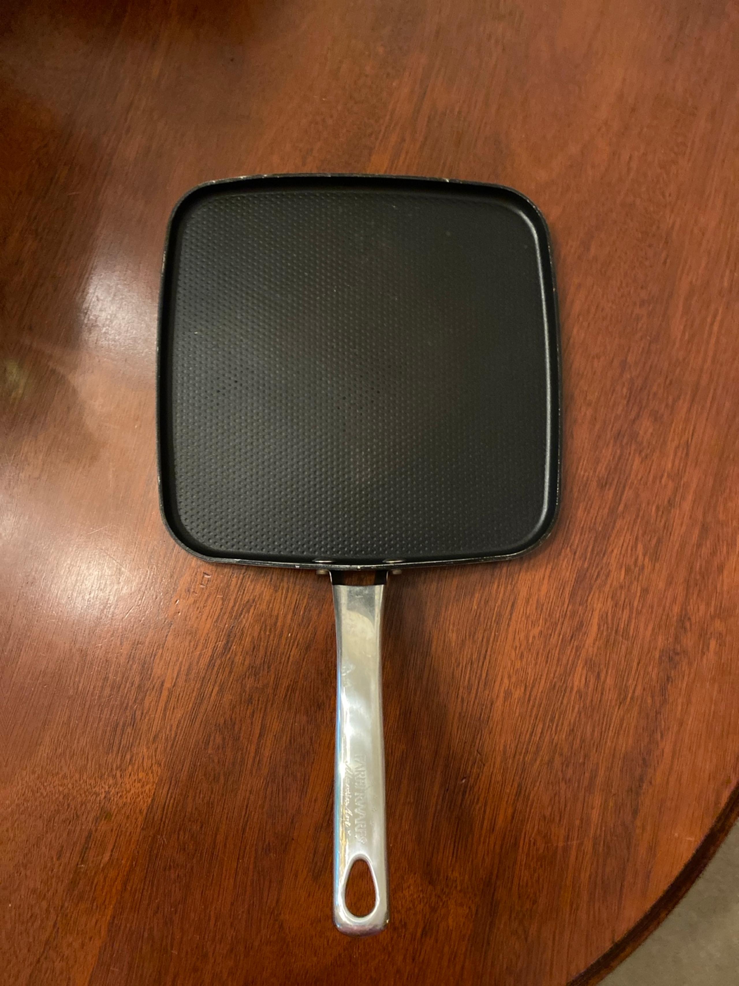 Farberware Aluminum Skillet