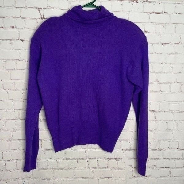 VTG 80's Carson Pirie Scott Women's Purple Lamswool/Angora Turtleneck Sweater L