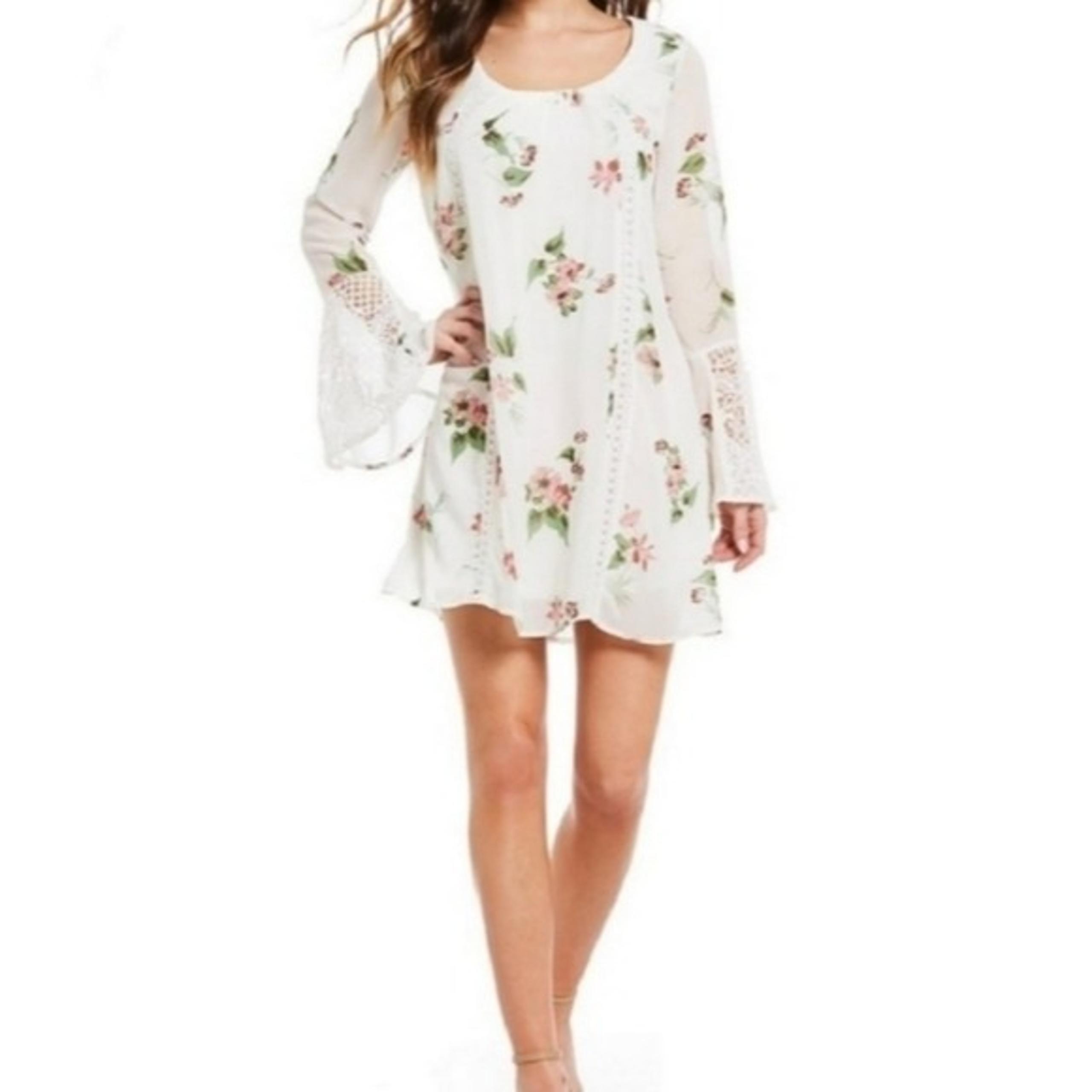 SEQUIN HEARTS Floral printed crochet bell sleeve mini dress