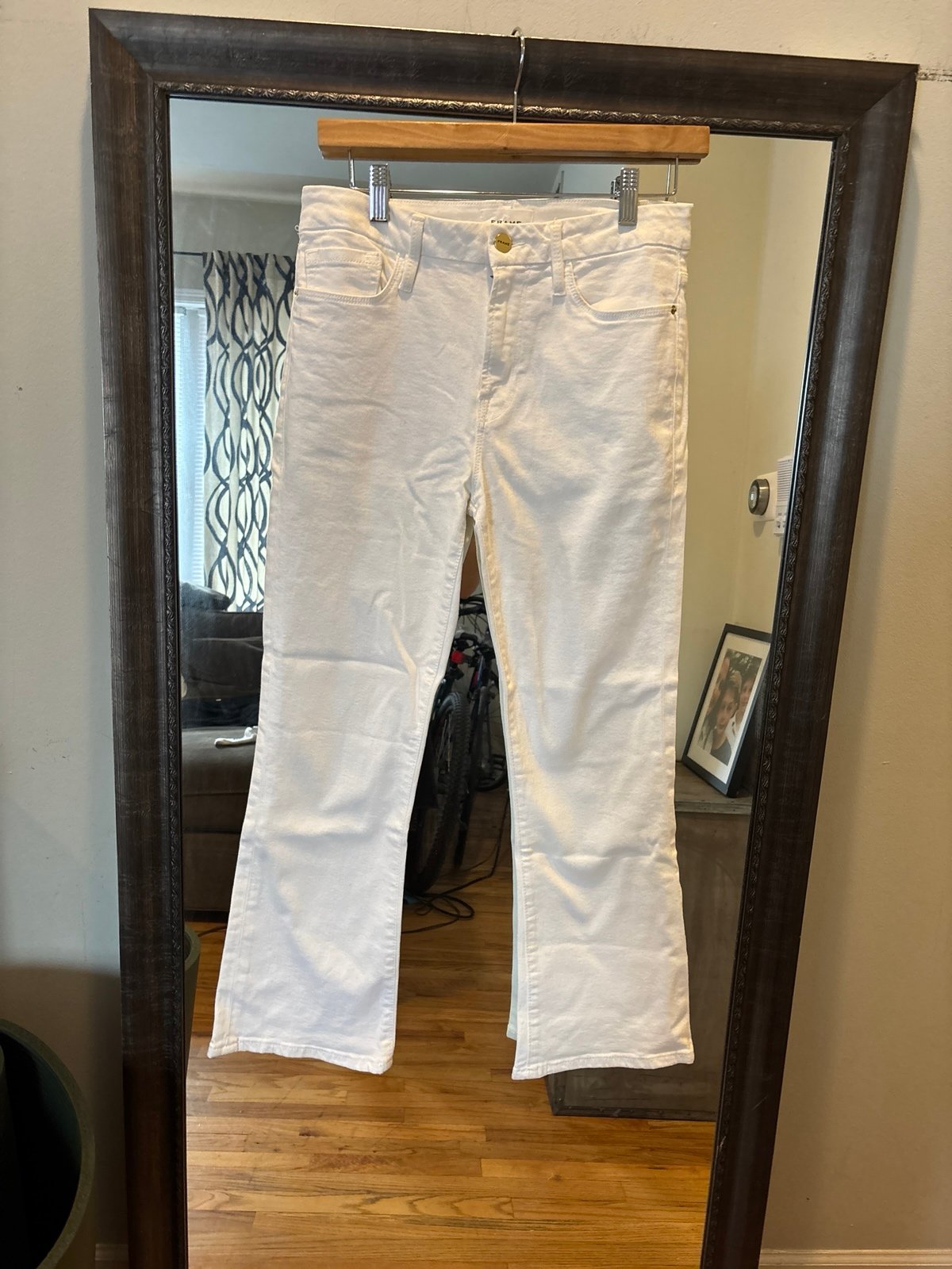 Frame crop mini boot jean