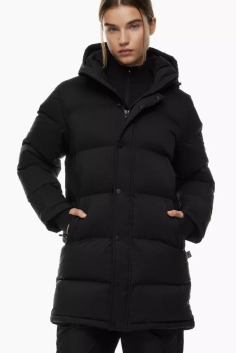 Aritzia Super Puff Mid Black (XS) - NWT ; NEVER WORN
