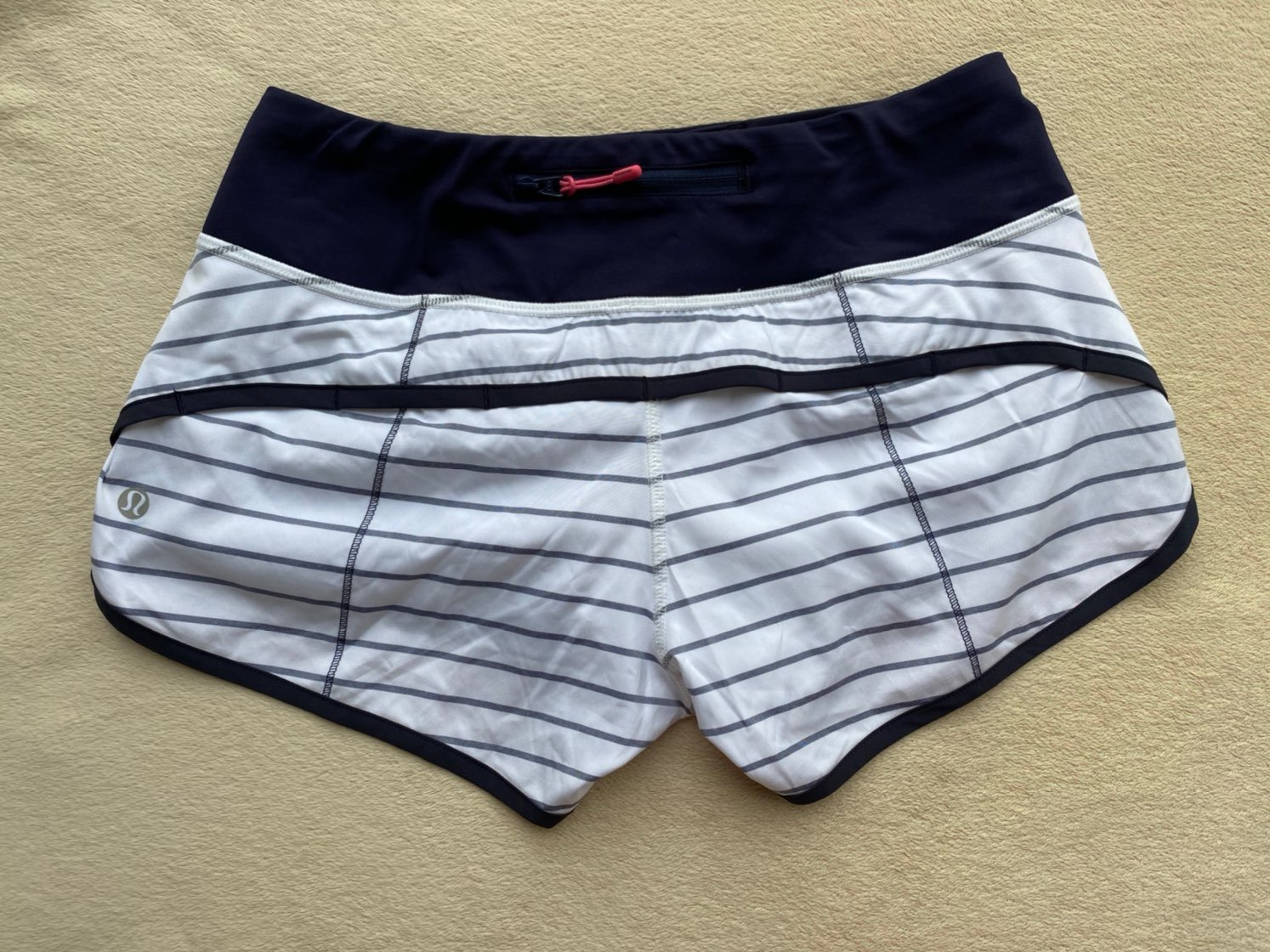 Lululemon Quiet Stripe Speed Short sz 2