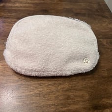 lululemon everywhere belt bag 1L - fleece