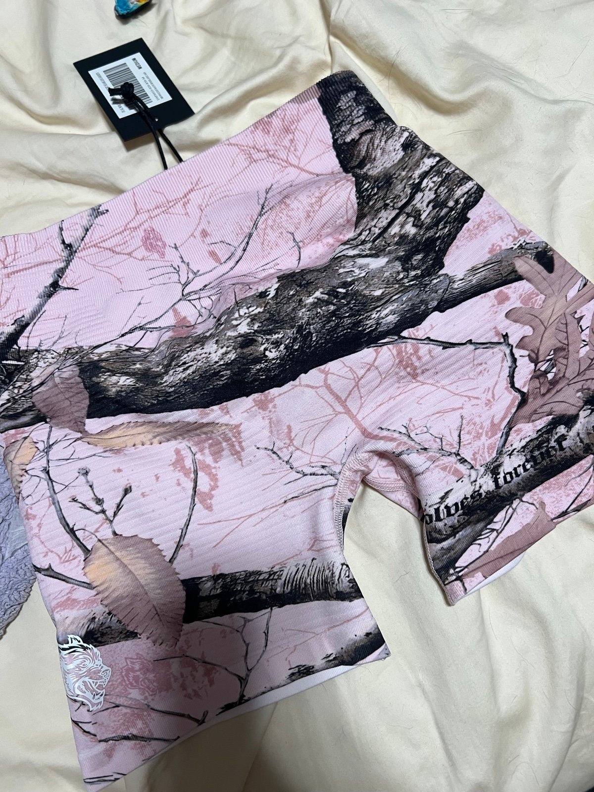 Darc sport pink camo short medium