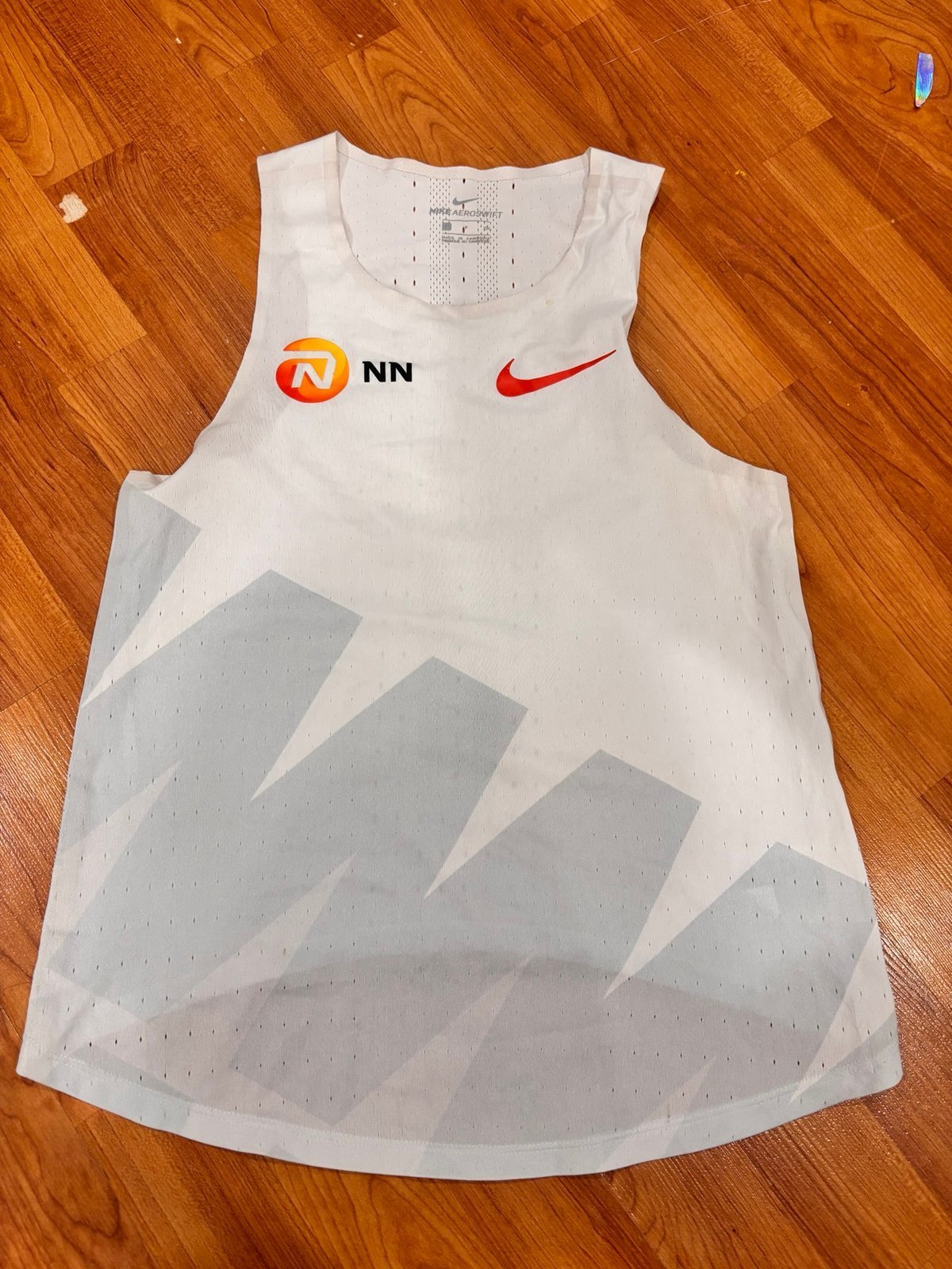 Nike NN Aeroswift Top