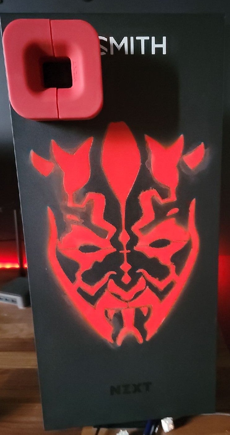 H710i Case Red with darth maul on front