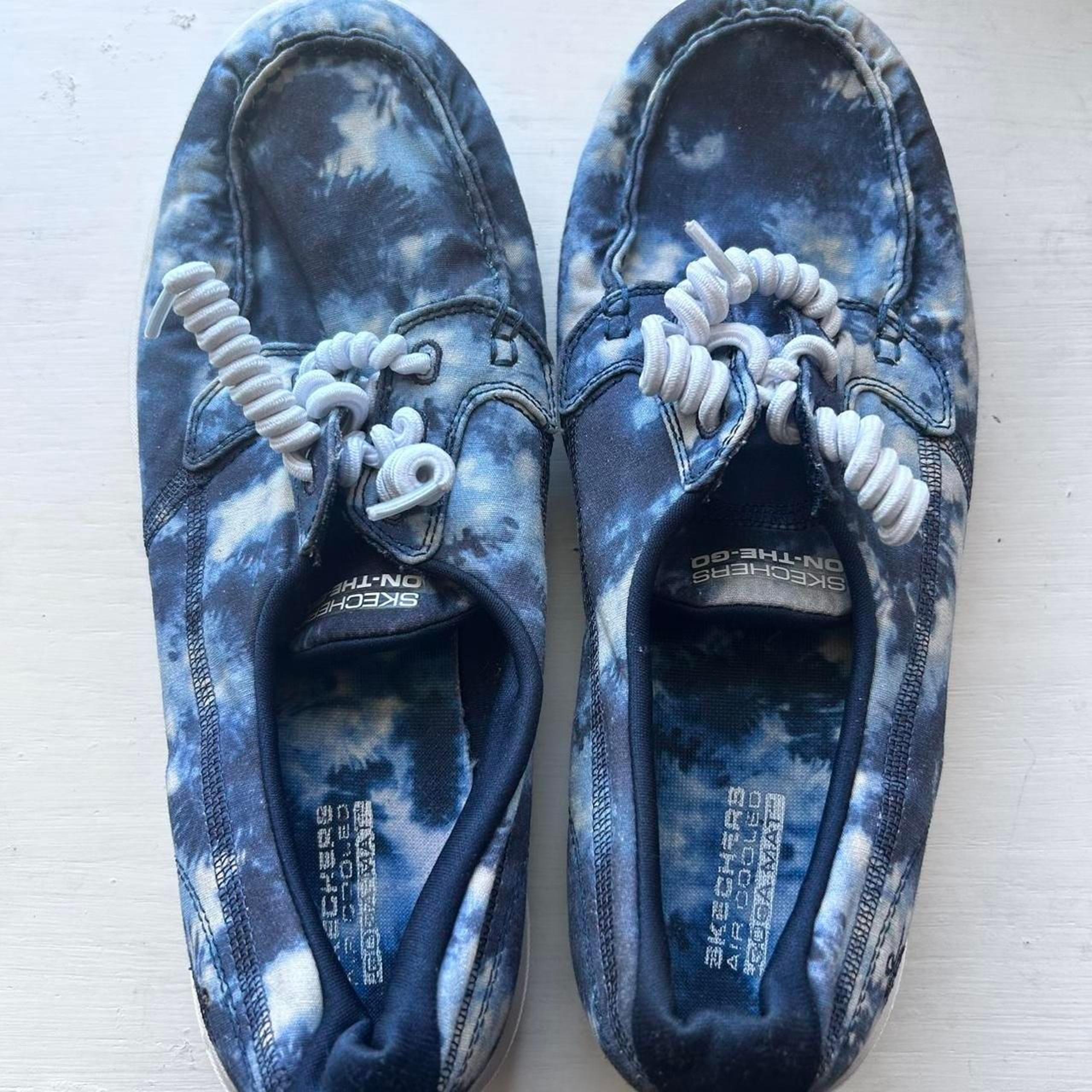 Skechers Women's tie dye Blue Boat-shoes size 9.5