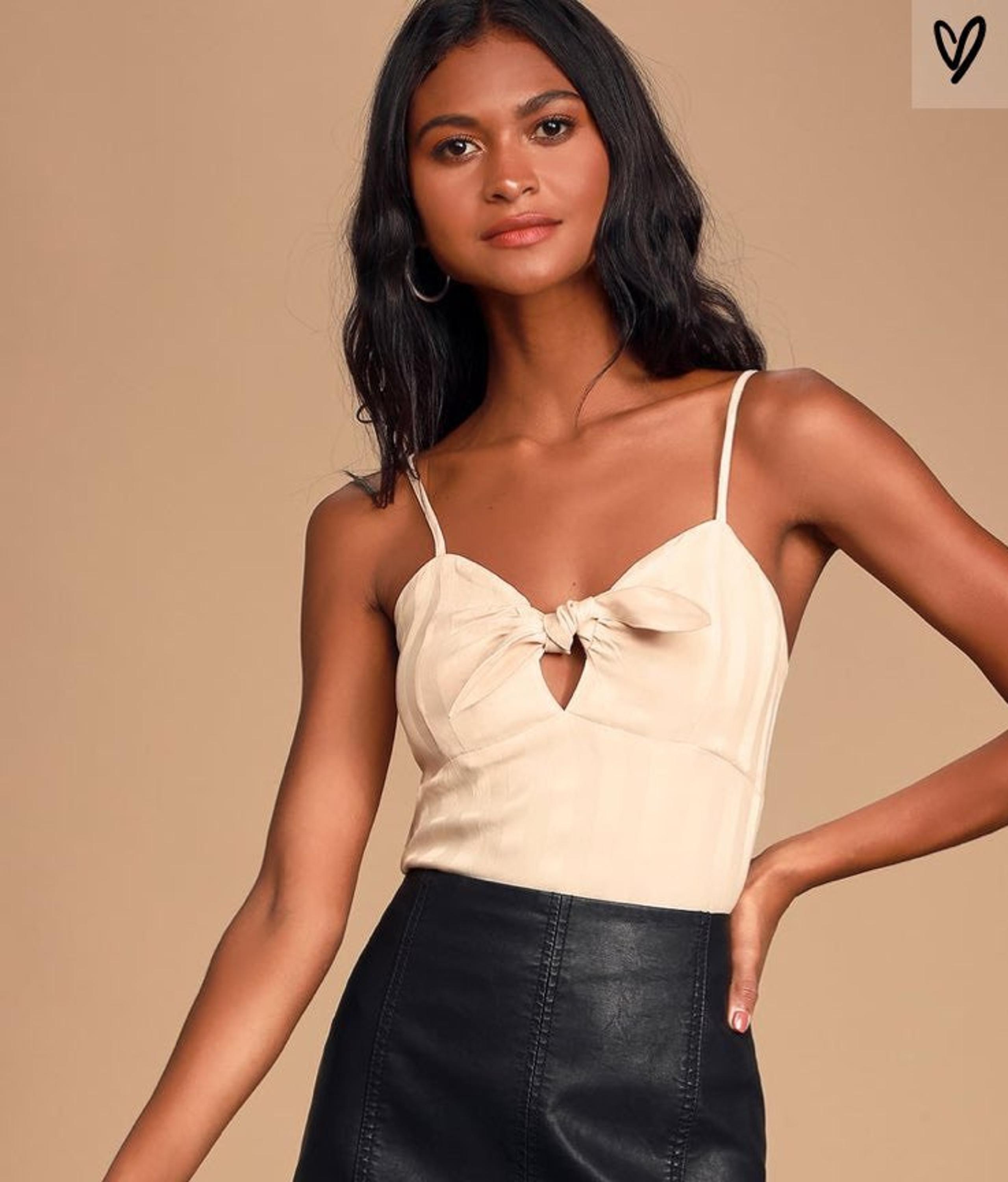 Lulu’s Nude Striped Satin Tie Front Tank