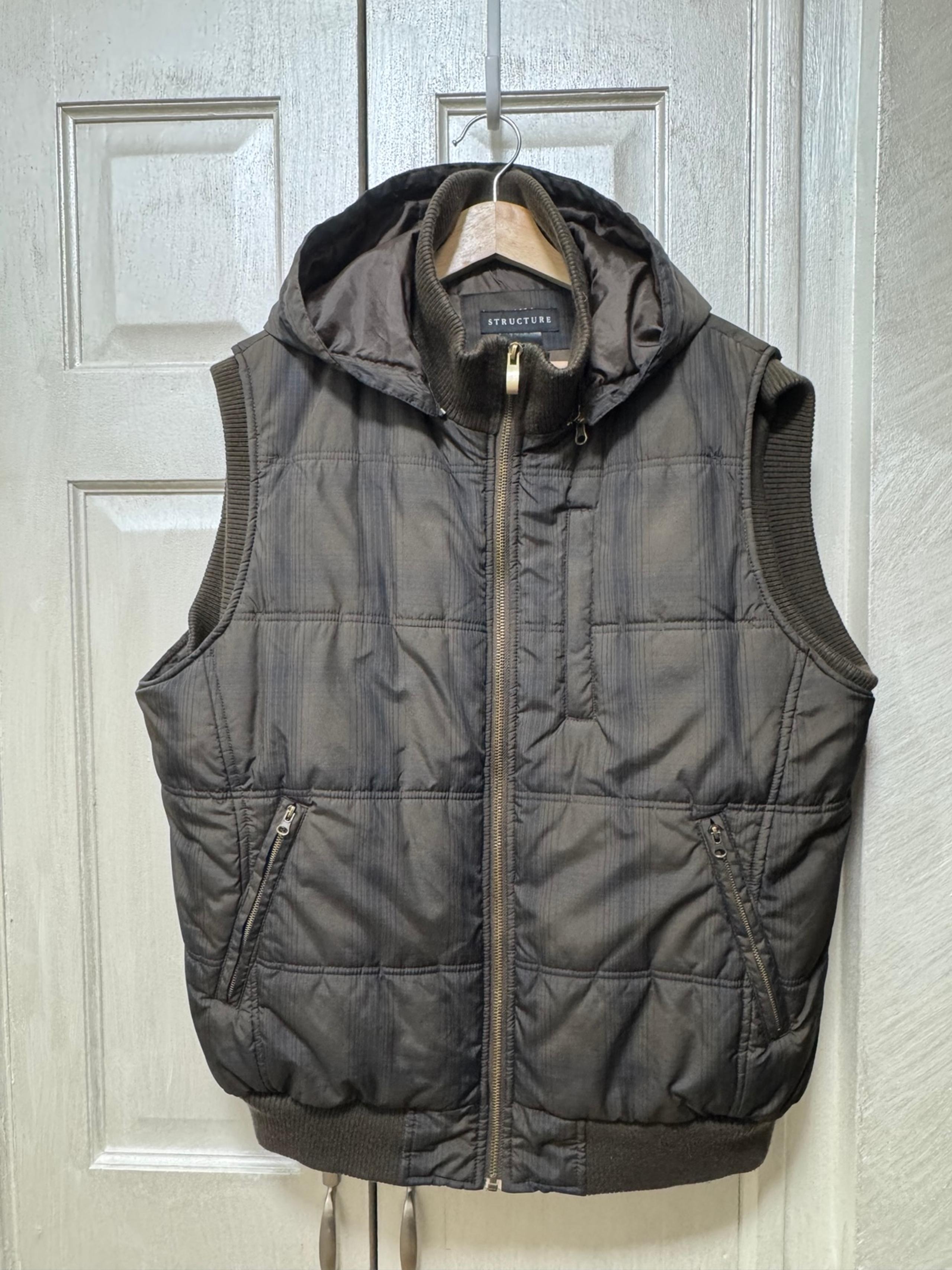 Vintage Structure Men’s Large Brown Nylon Hooded Puffer Vest