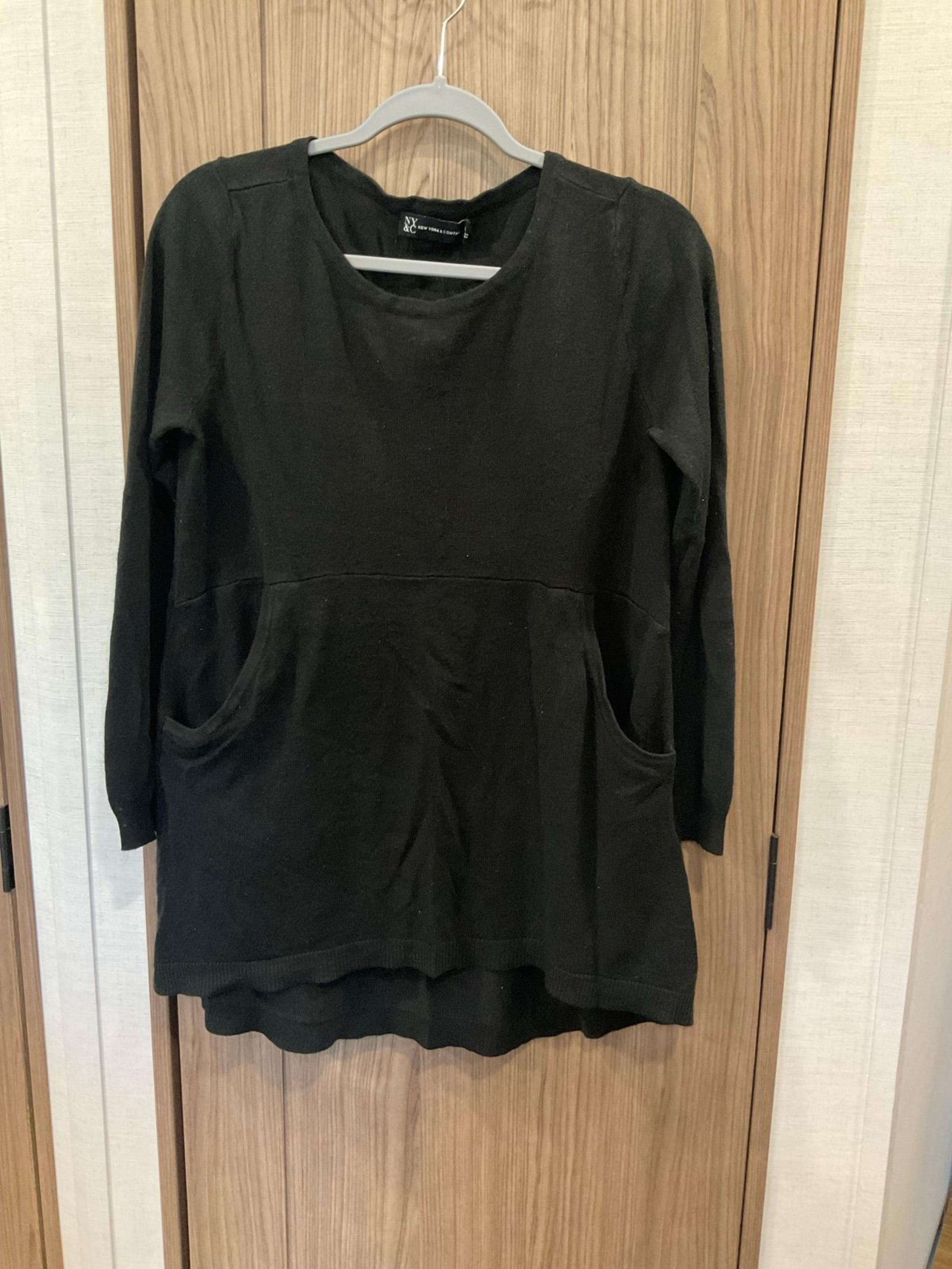 New York & Company Womens Black Round Neck Sweater W/ Buttons On Back  Small