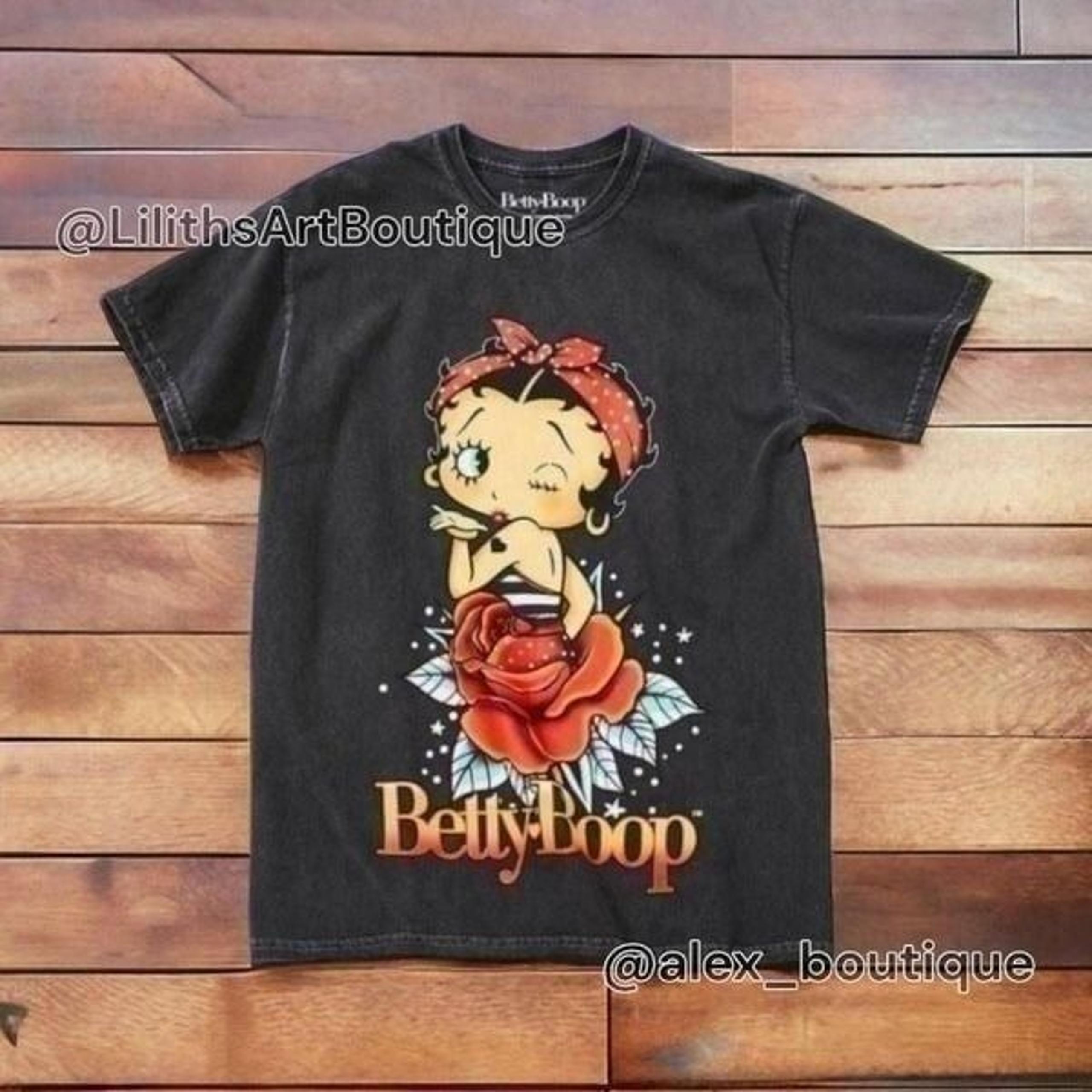 Betty Boop Graphic tee(L024) -Size S/M