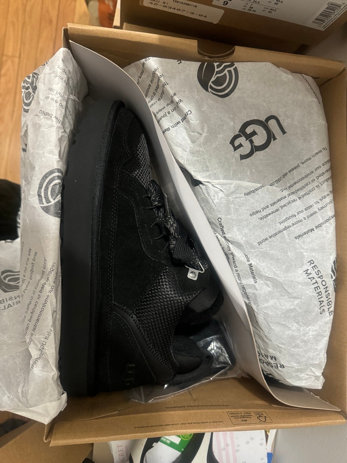 UGG Lowmel Sneakers Black 9W