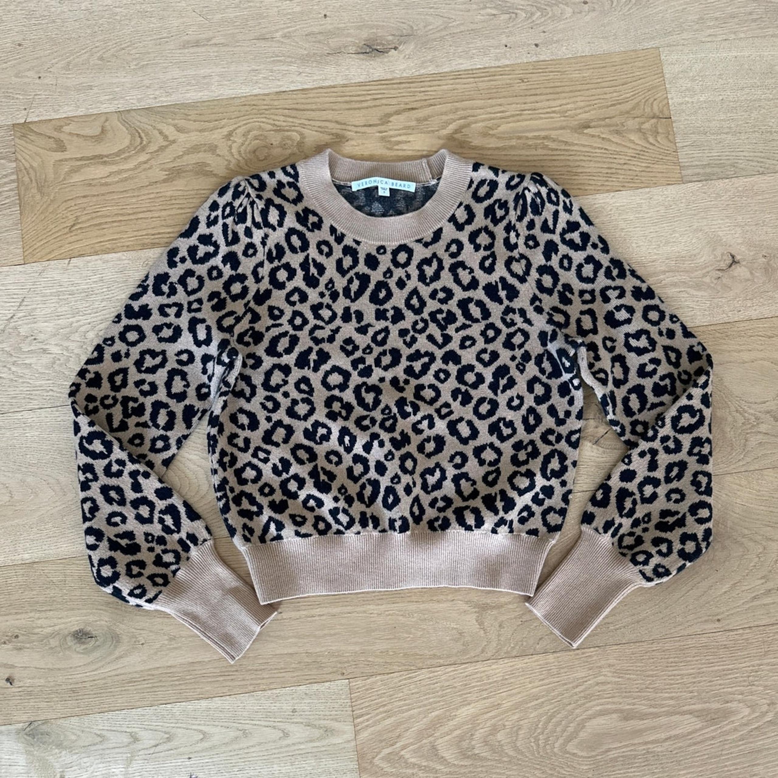 Veronica Beard - Leopard Print Knit Crew neck Sweater in Brown & Black